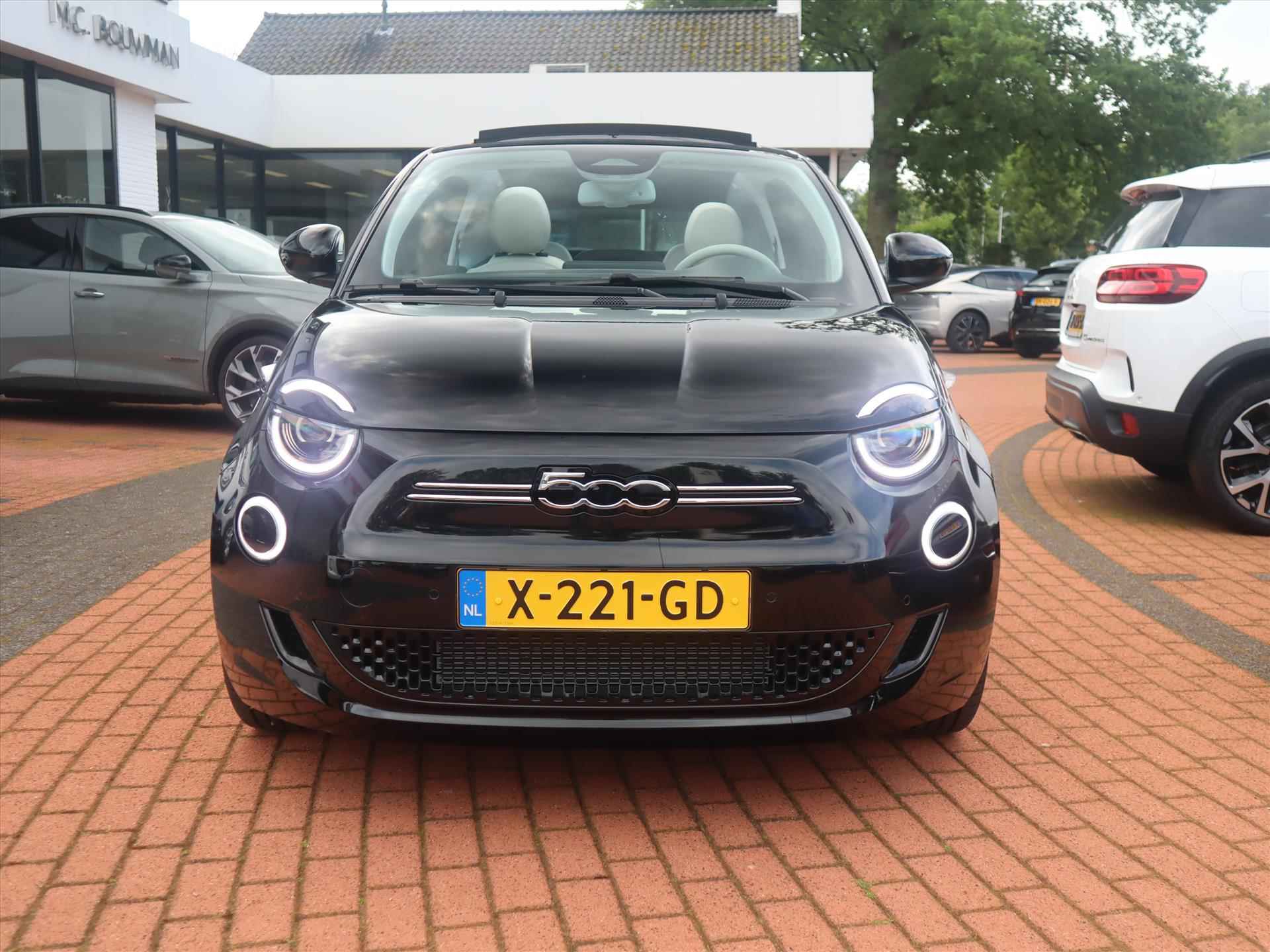 FIAT 500C Cabrio 42kWh 118PK Automaat La Prima NIEUW, Rijklaarprijs | Navigatie | Camera | Apple Carplay | Adaptieve Cruise Control - 59/73