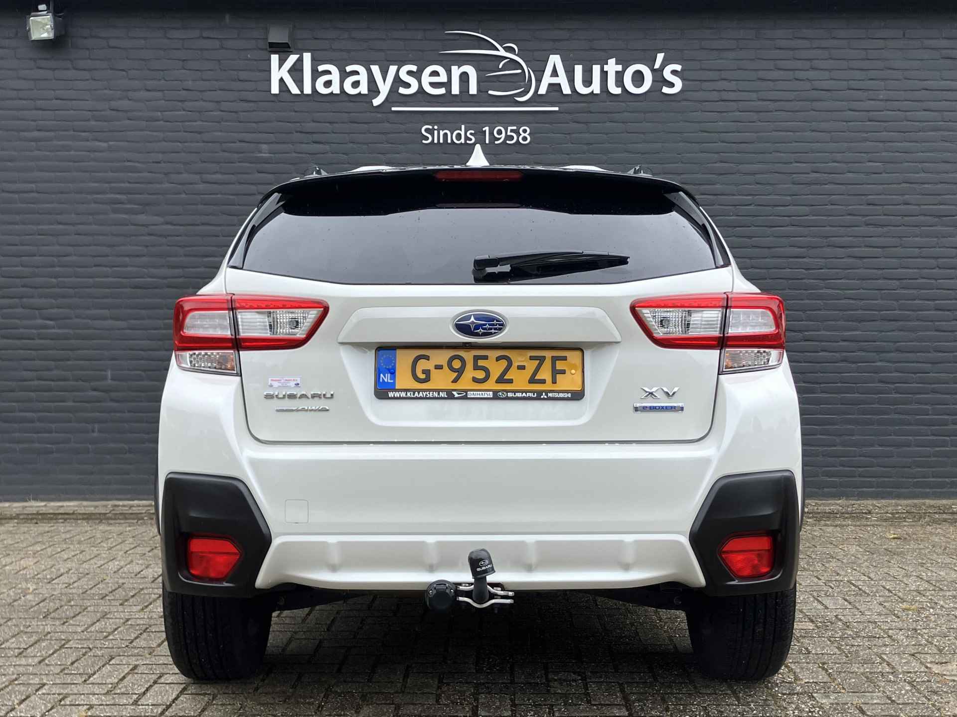 Subaru XV 2.0i e-BOXER AWD Premium AUT. | 1e eigenaar | dealer onderhouden | leer | navigatie | trekhaak | camera | eyesight - 7/42