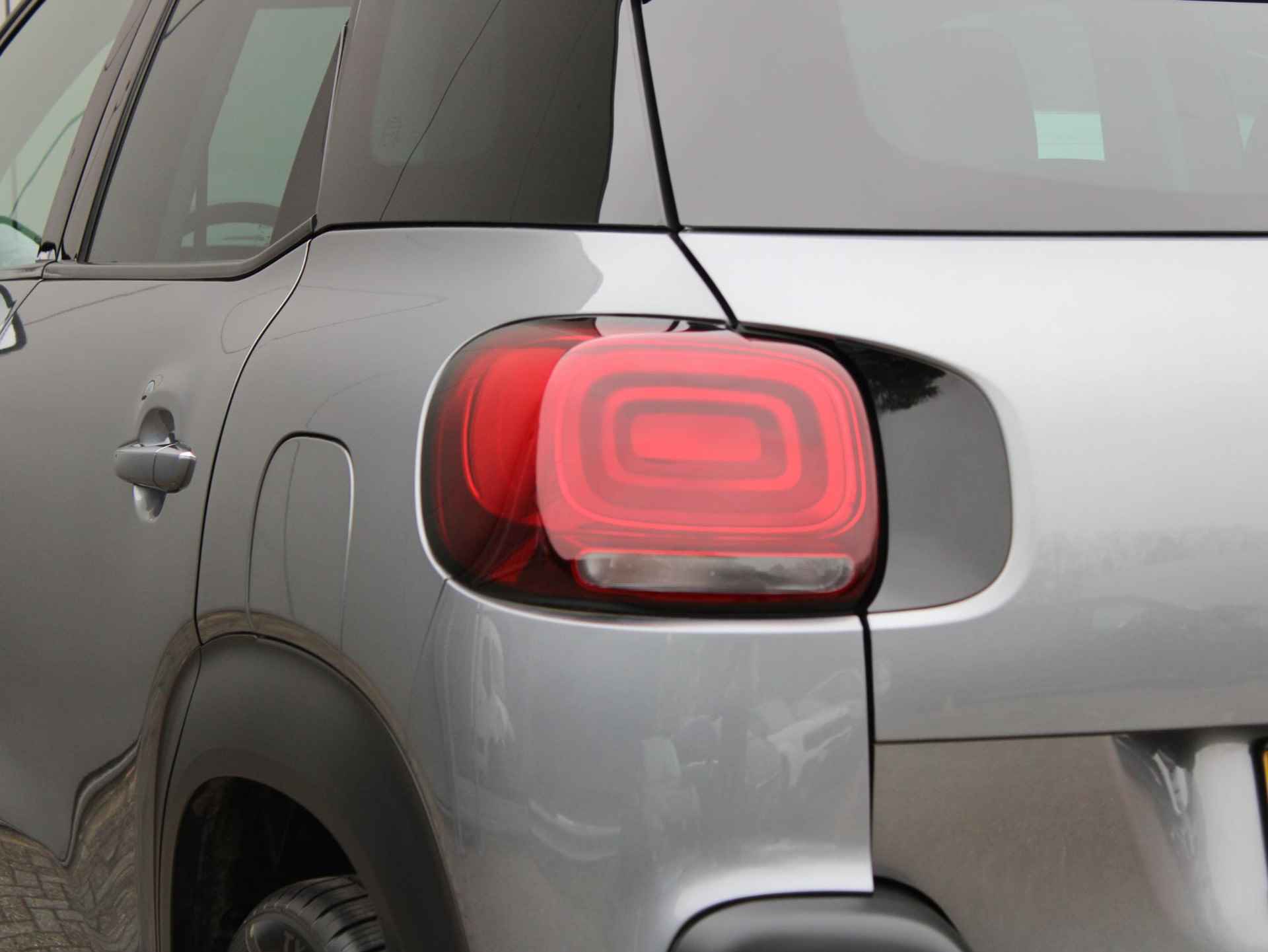 Citroen C3 Aircross 1.2 PureTech Shine | Navi / Climate / Cruise - 25/25