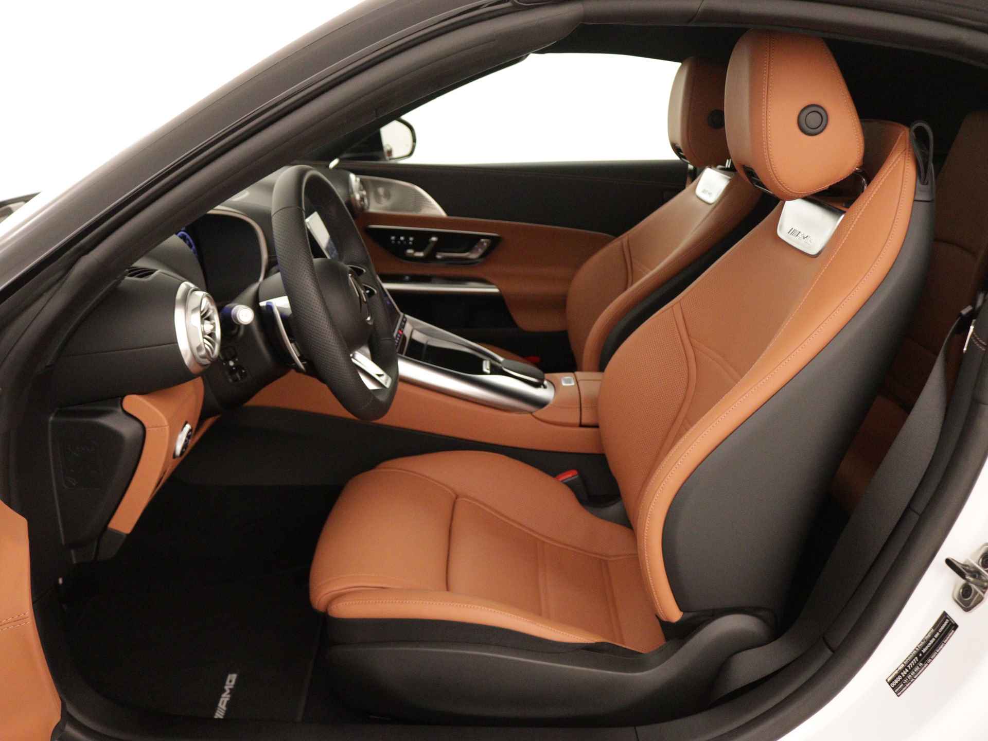 Mercedes-Benz SL-Klasse Roadster 43 | Premium Plus pakket | 21" lichtmetalen AMG-velgen met Y-design, zwart | AMG Nightpakket | ENERGIZING-pakket plus | Burmester Surround Sound systeem | Parkeerpakket met achteruitrijcamera | - 16/44
