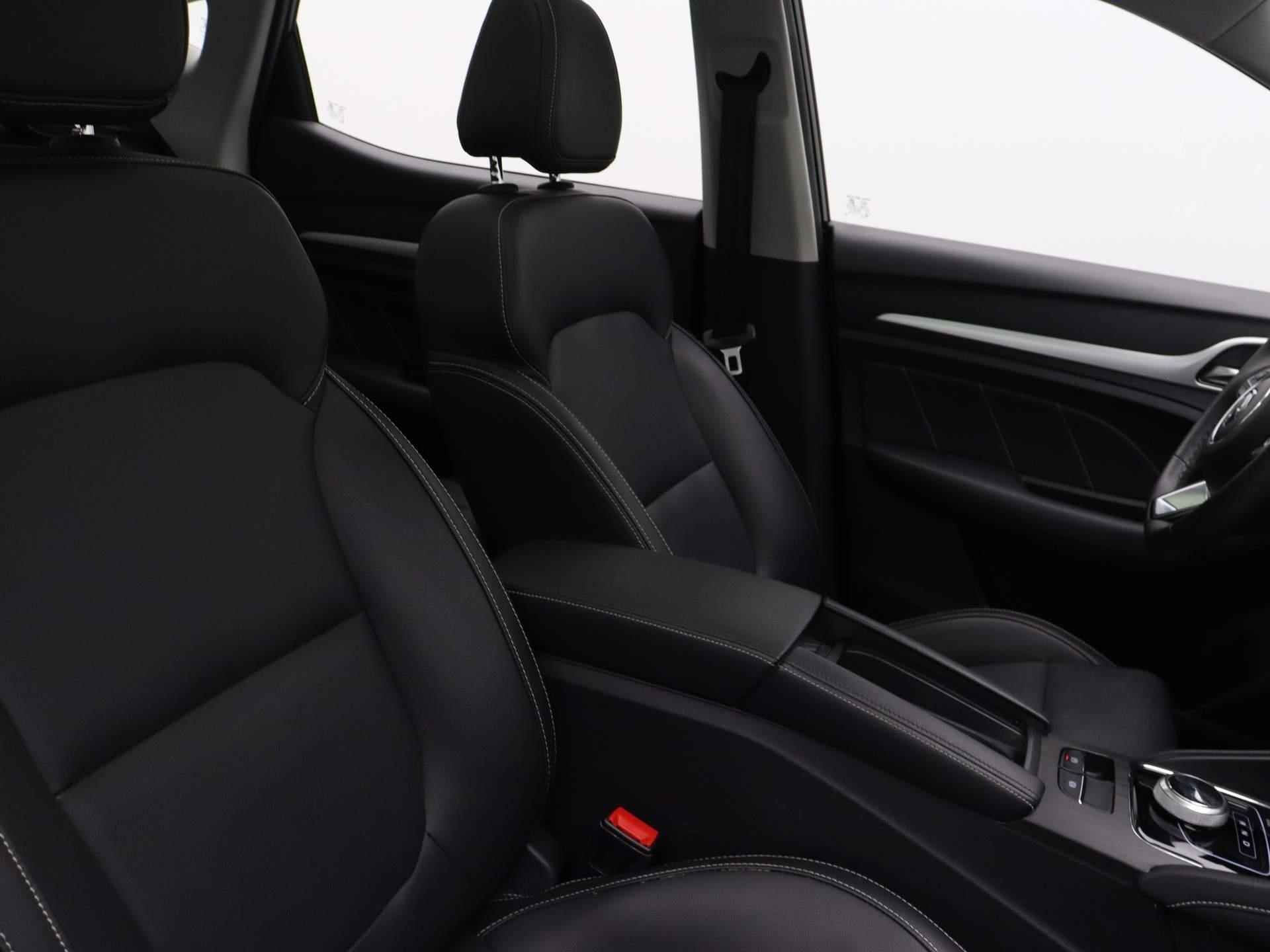 MG ZS EV Luxury 45 kWh | Navigatie | Leder | Panoramadak | Camera - 23/26