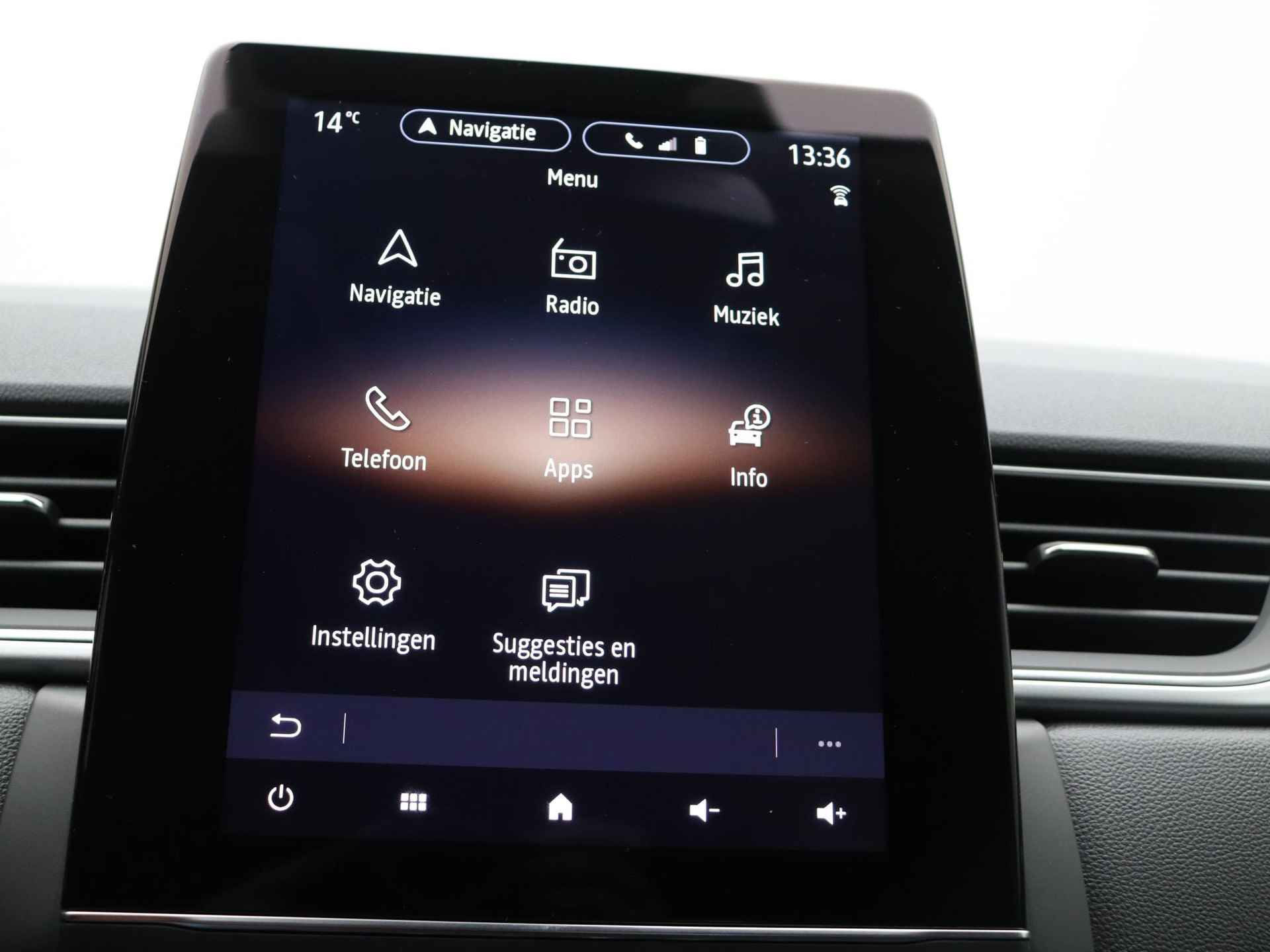 Renault Captur 1.6 E-Tech Hybrid 145pk Techno | Adaptieve cruise control | Groot scherm | 360 graden camera | Stuurverwarming | - 23/42