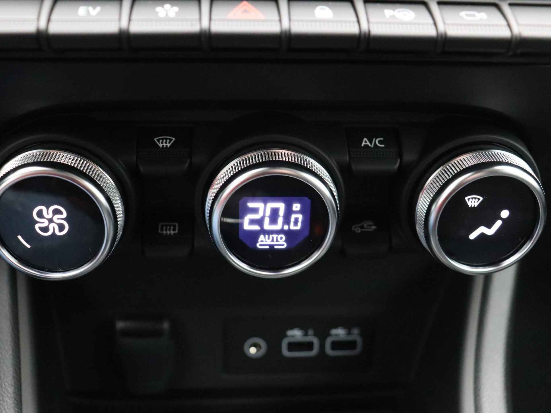 Renault Captur 1.6 E-Tech Hybrid 145pk Techno | Adaptieve cruise control | Groot scherm | 360 graden camera | Stuurverwarming | - 28/42