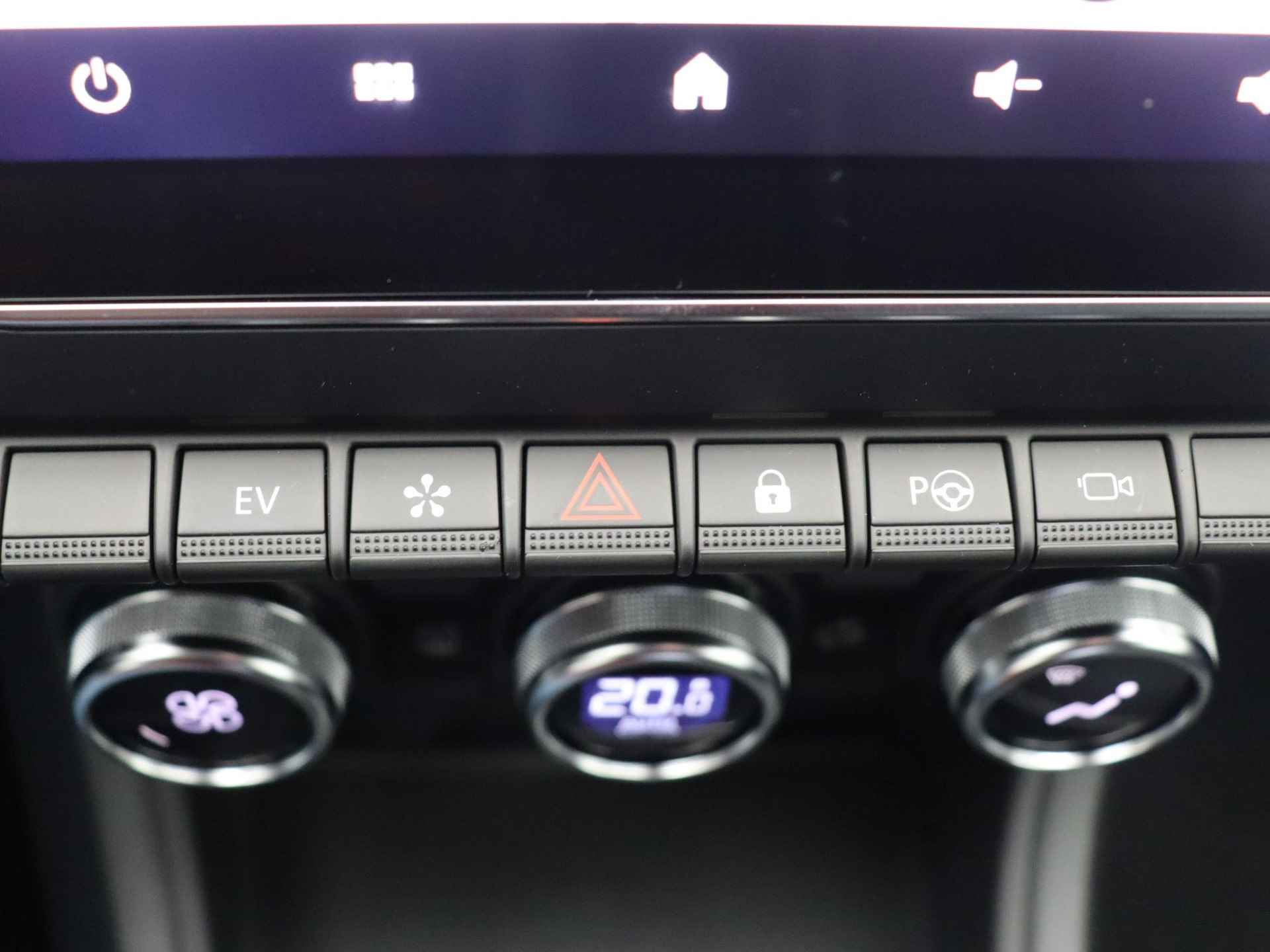 Renault Captur 1.6 E-Tech Hybrid 145pk Techno | Adaptieve cruise control | Groot scherm | 360 graden camera | Stuurverwarming | - 29/42