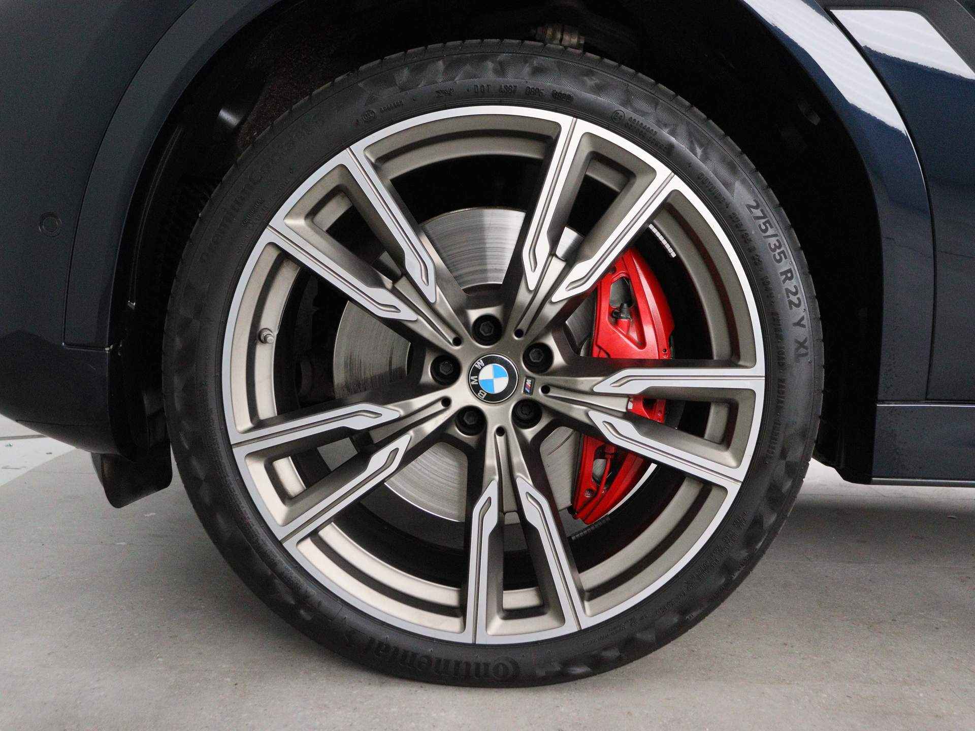 BMW X6 M50i High Executive - 22/30