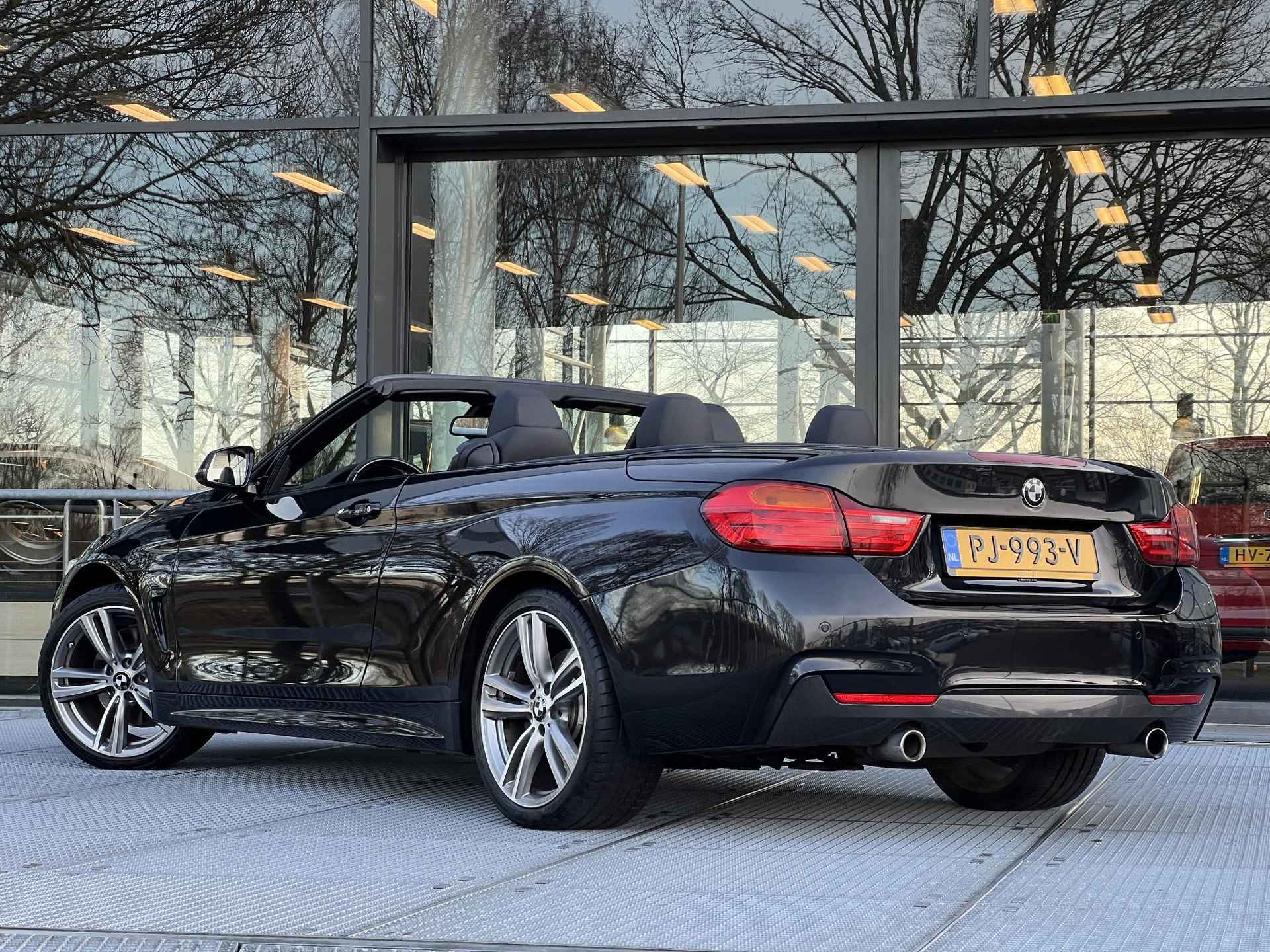 BMW 4-serie Cabrio 435i High Executive M-Sport | Harman Kardon | Leder | Trekhaak | - 8/37