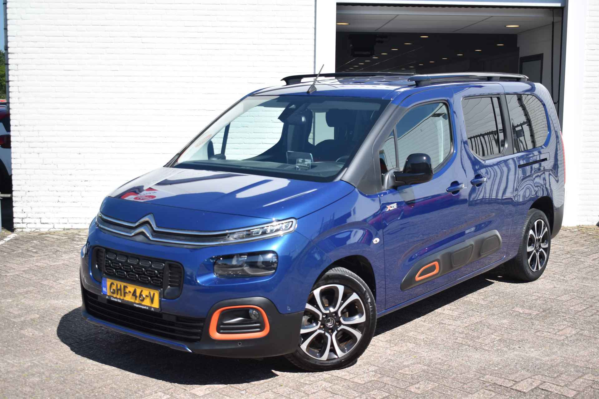 Citroën Berlingo XTR PureTech 110 Shine 7p. | Navi | Airco | Trekhaak | PDC V+A | Zeer Compleet | 100% onderhouden - 6/32