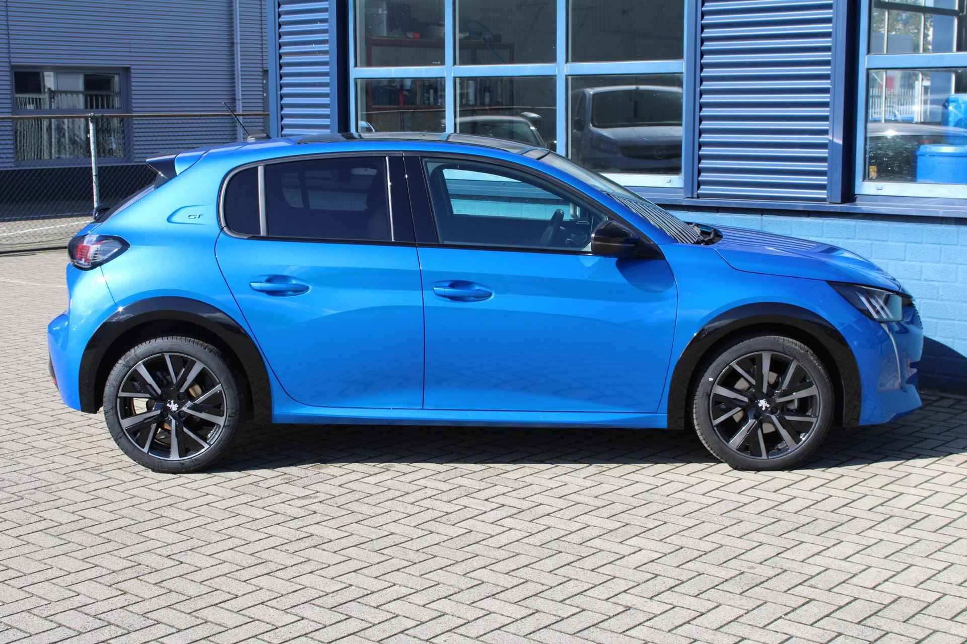 Peugeot 208 1.2 PureTech GT - 6/9