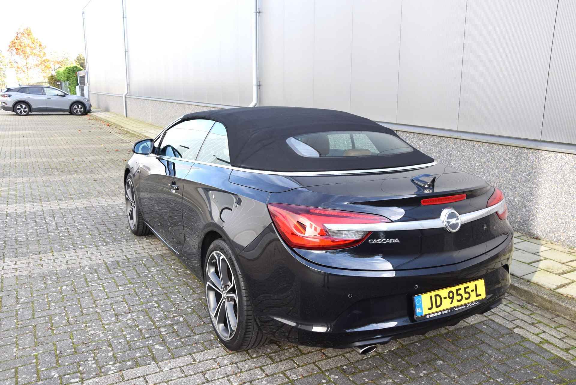 Opel Cascada 1.4 Turbo ecoFLEX Innovation - 31/34