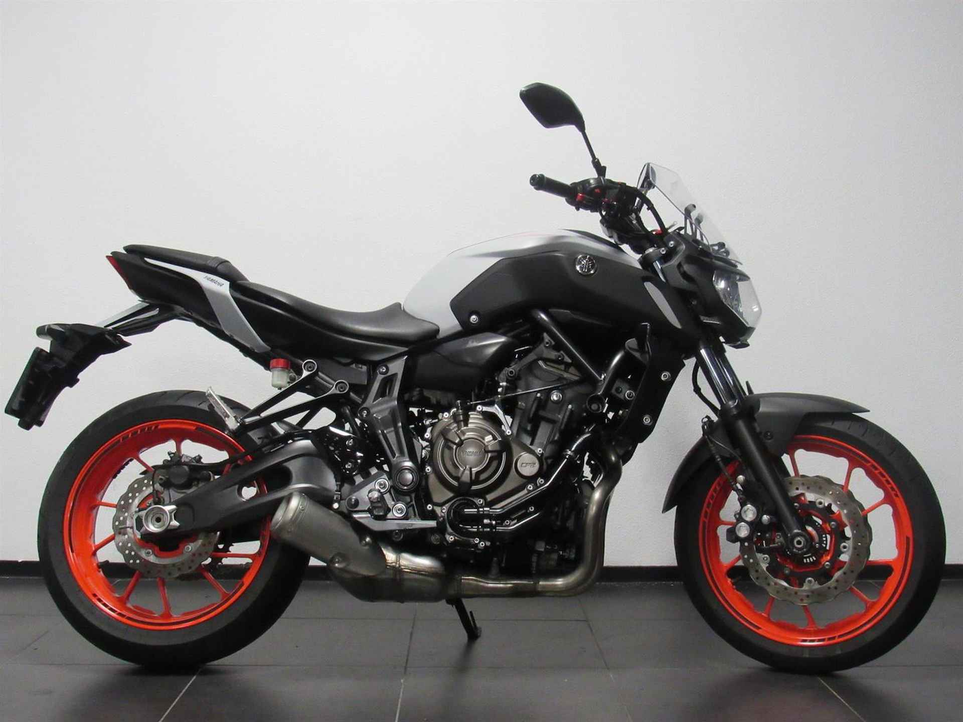 Yamaha MT-07 ABS - 2019 - 1/13