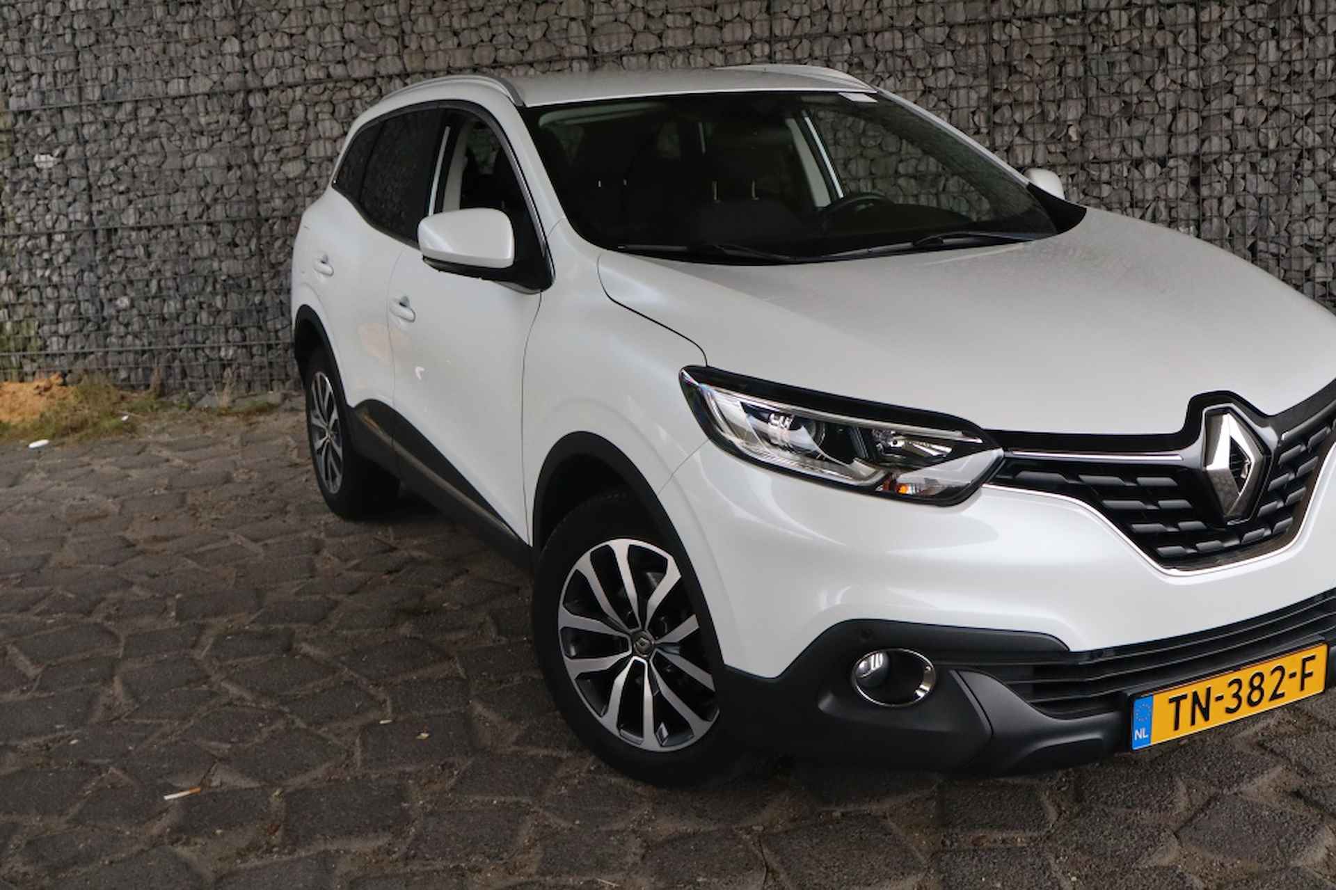 Renault Kadjar 1.2 TCe Limited I Geen Import I Parkeerhulp I Airco - 5/17