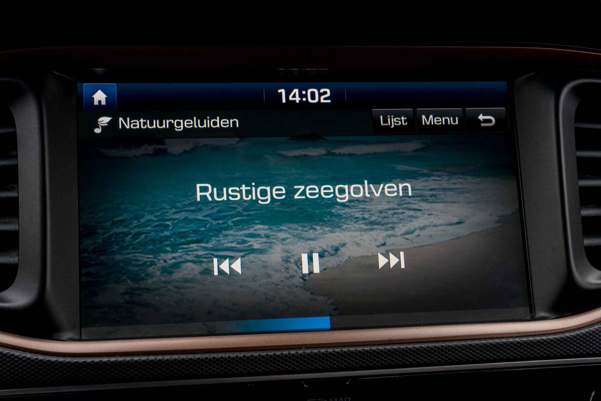 Hyundai IONIQ Comfort EV Navigatie/ Carplay/ Camera/ Adapt. cruise/ Dab/ Climate control - 32/44