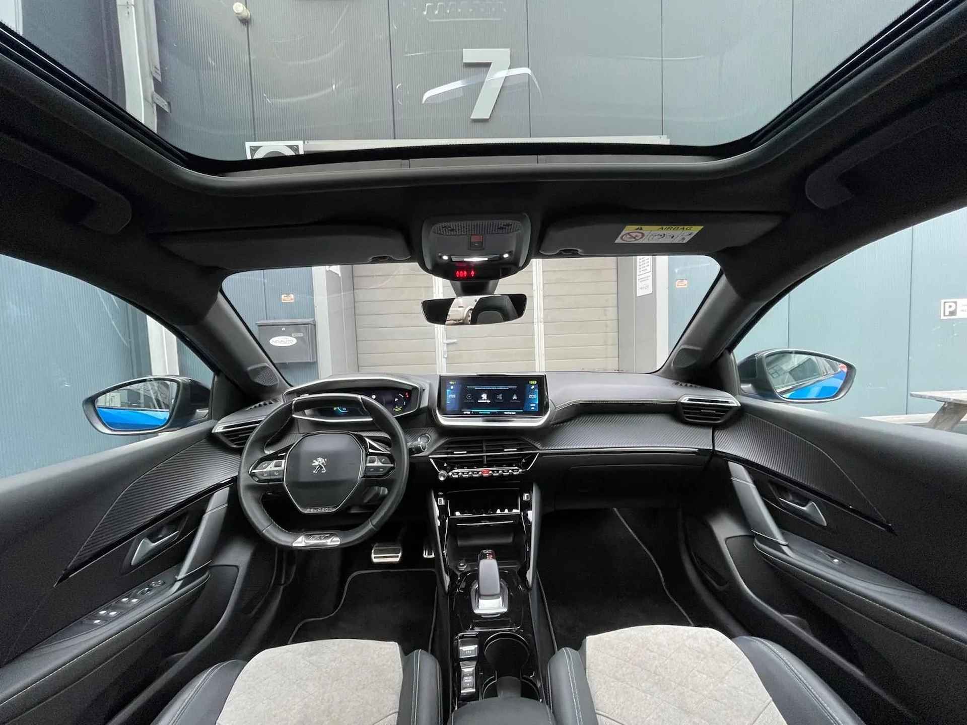 Peugeot e-208 GT EV 50kWh Panoramadak na subsidie €19.400,- - 14/23