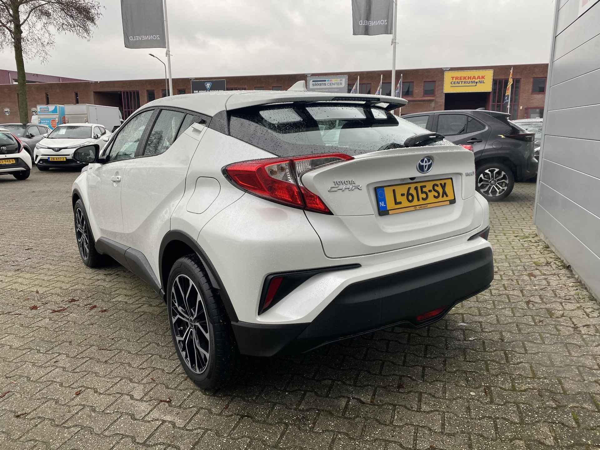 Toyota C-HR 1.8 Hybrid Dynamic - 4/30