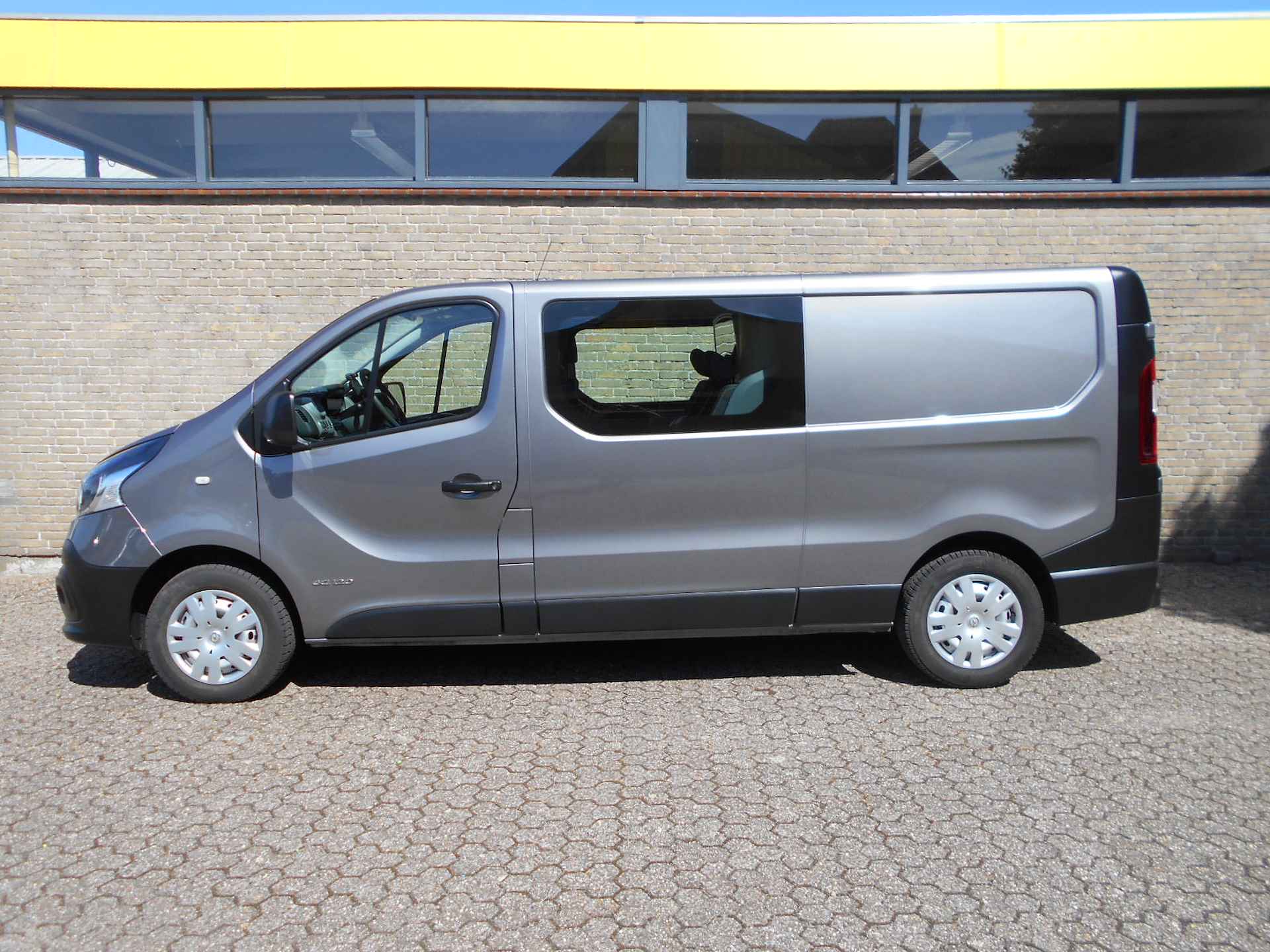RENAULT TRAFIC Trafic 1.6 Dci dubbele cabine. 5 persoons - 21/21