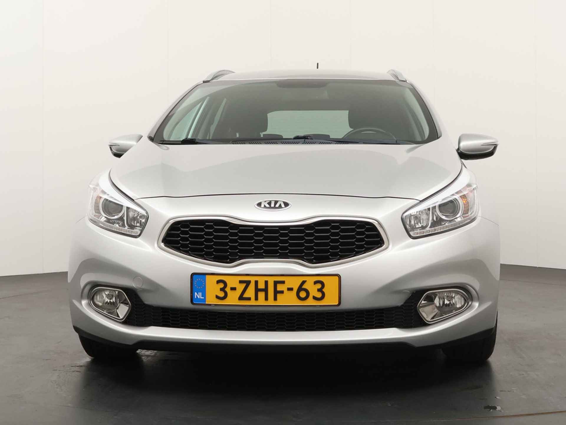 Kia Ceed Sportswagon 1.6 GDI BusinessLine - Navigatie - Trekhaak - Cruise control - 12 maanden Bovag garantie - 13/50