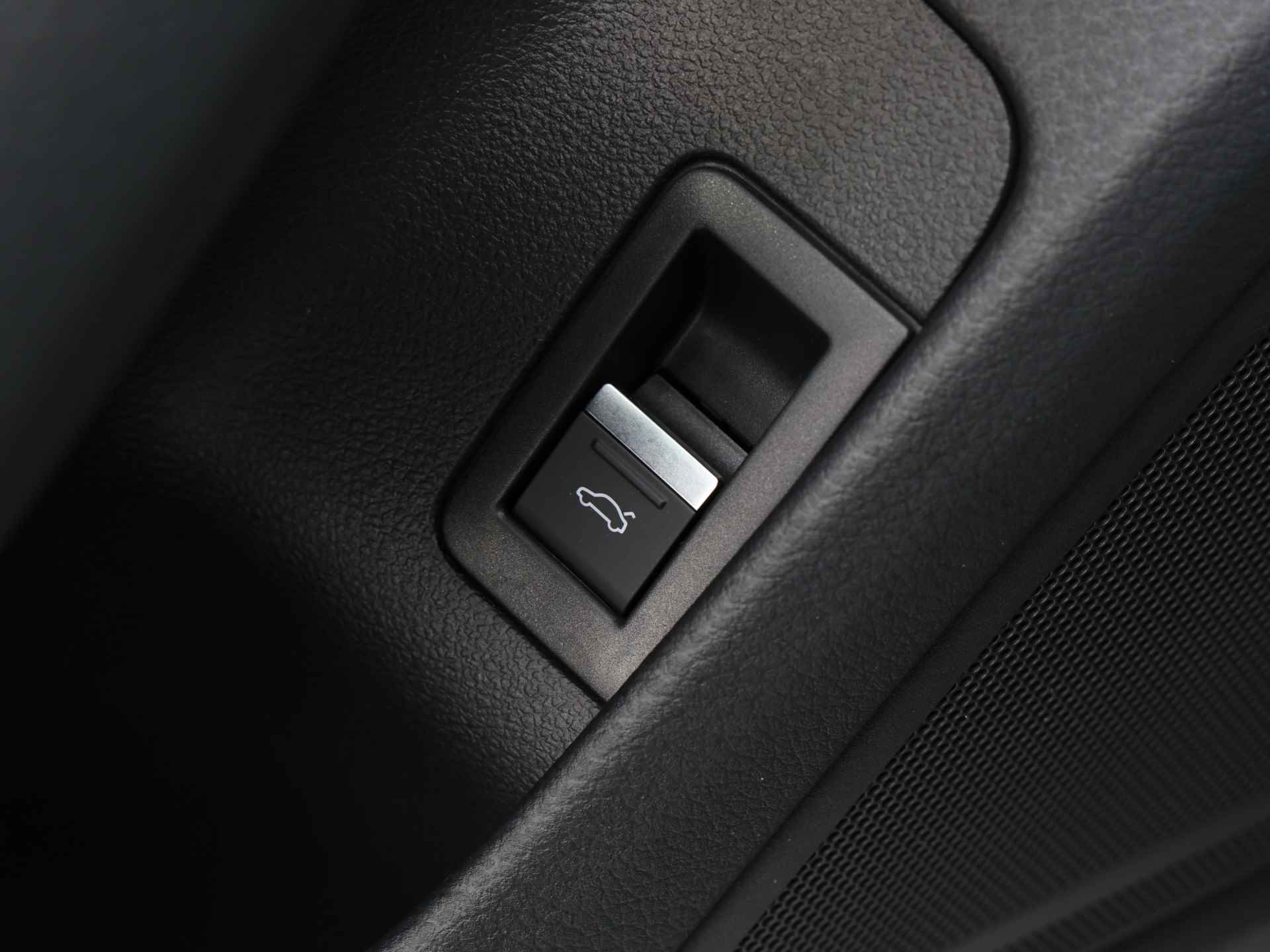 Audi A6 Avant 40 TFSI S edition Competition | Matrix led | Virtual cockpit | Elektrisch verstelbare stoel | - 38/47