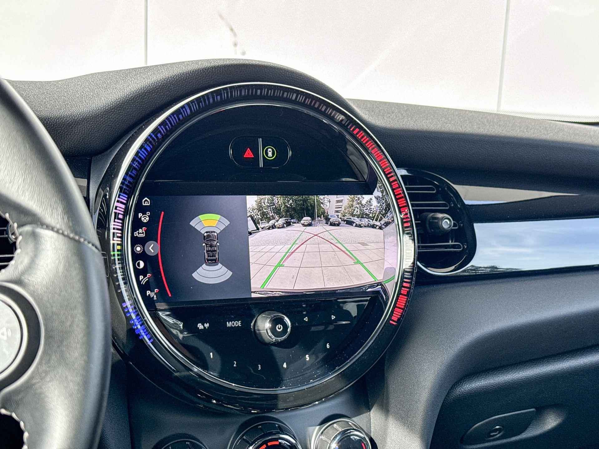 MINI Cabrio Cooper S | Head-Up Display | Harman Kardon | Stoelverwarming | Achteruitrijcamera / Selections - 11/23