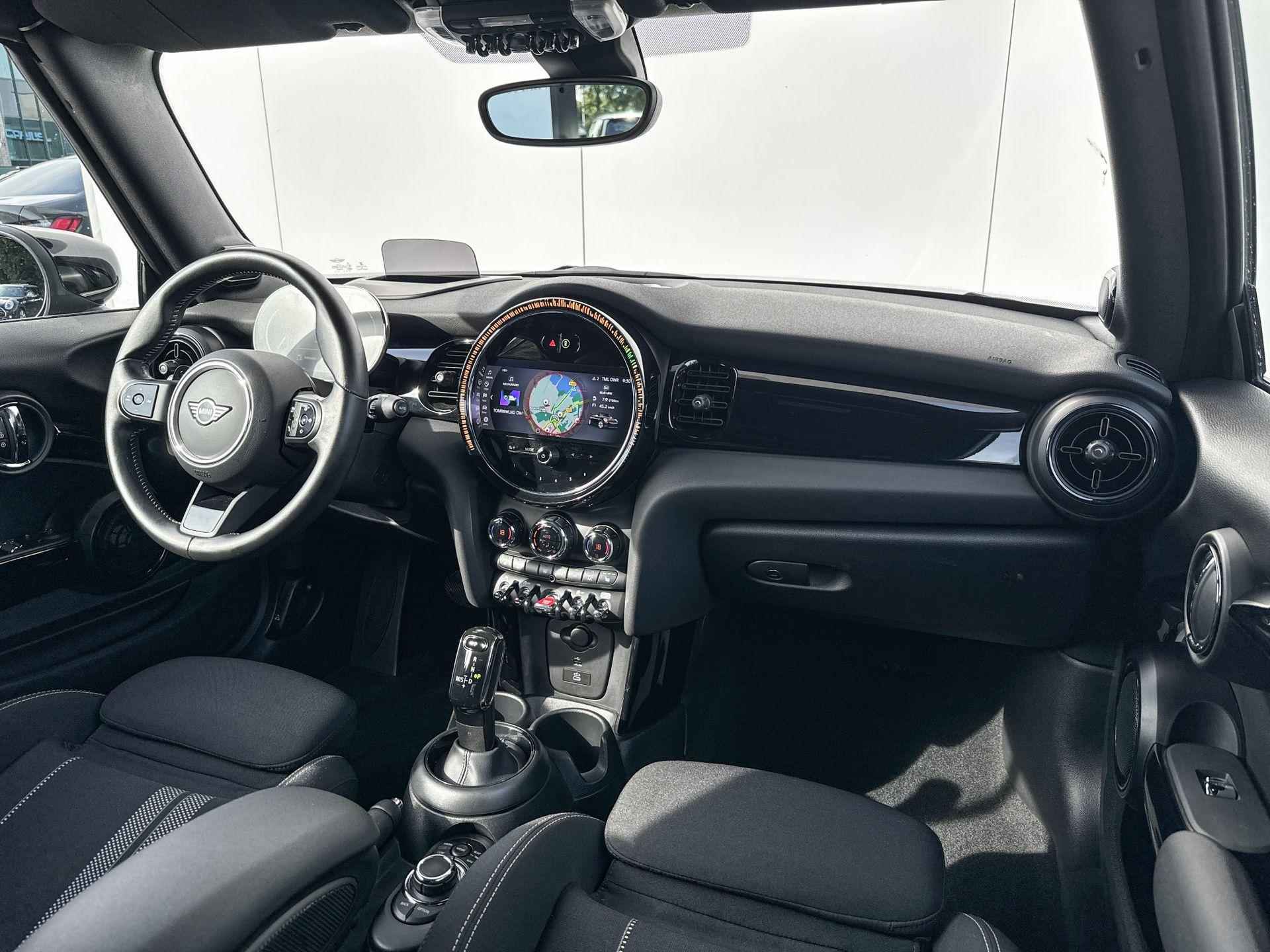 MINI Cabrio Cooper S | Head-Up Display | Harman Kardon | Stoelverwarming | Achteruitrijcamera / Selections - 16/23