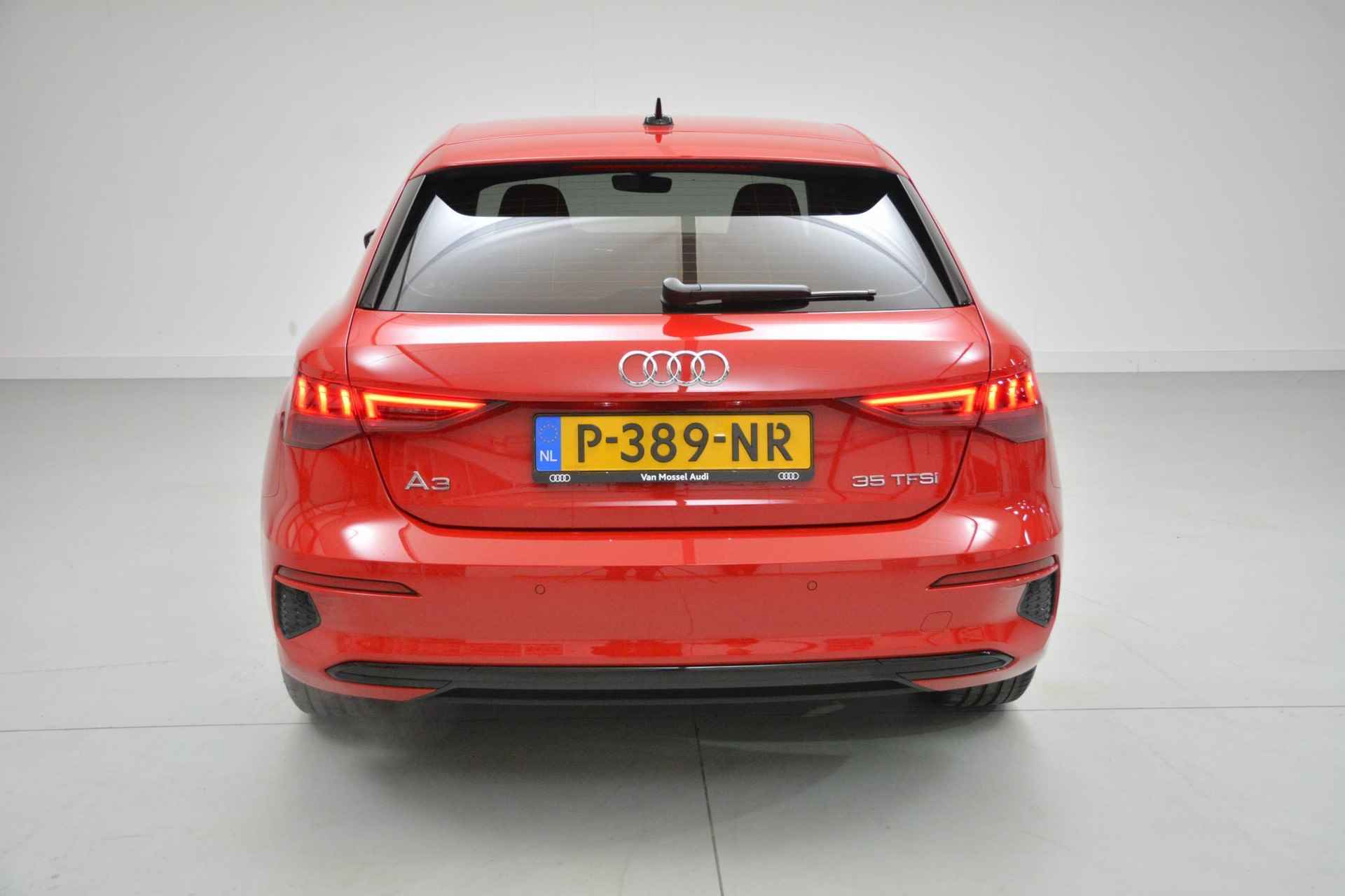 Audi A3 Sportback 35 TFSI Advanced edition 150 PK | Navigatie | Automaat | Virtual Cockpit | Parkeersensoren | Cruise Control | Climate Control | Keyless | Apple Carplay | Android Auto | Optiek Pakket Zwart Plus | Trekhaak | Fabrieksgarantie tot 2026 | - 6/21