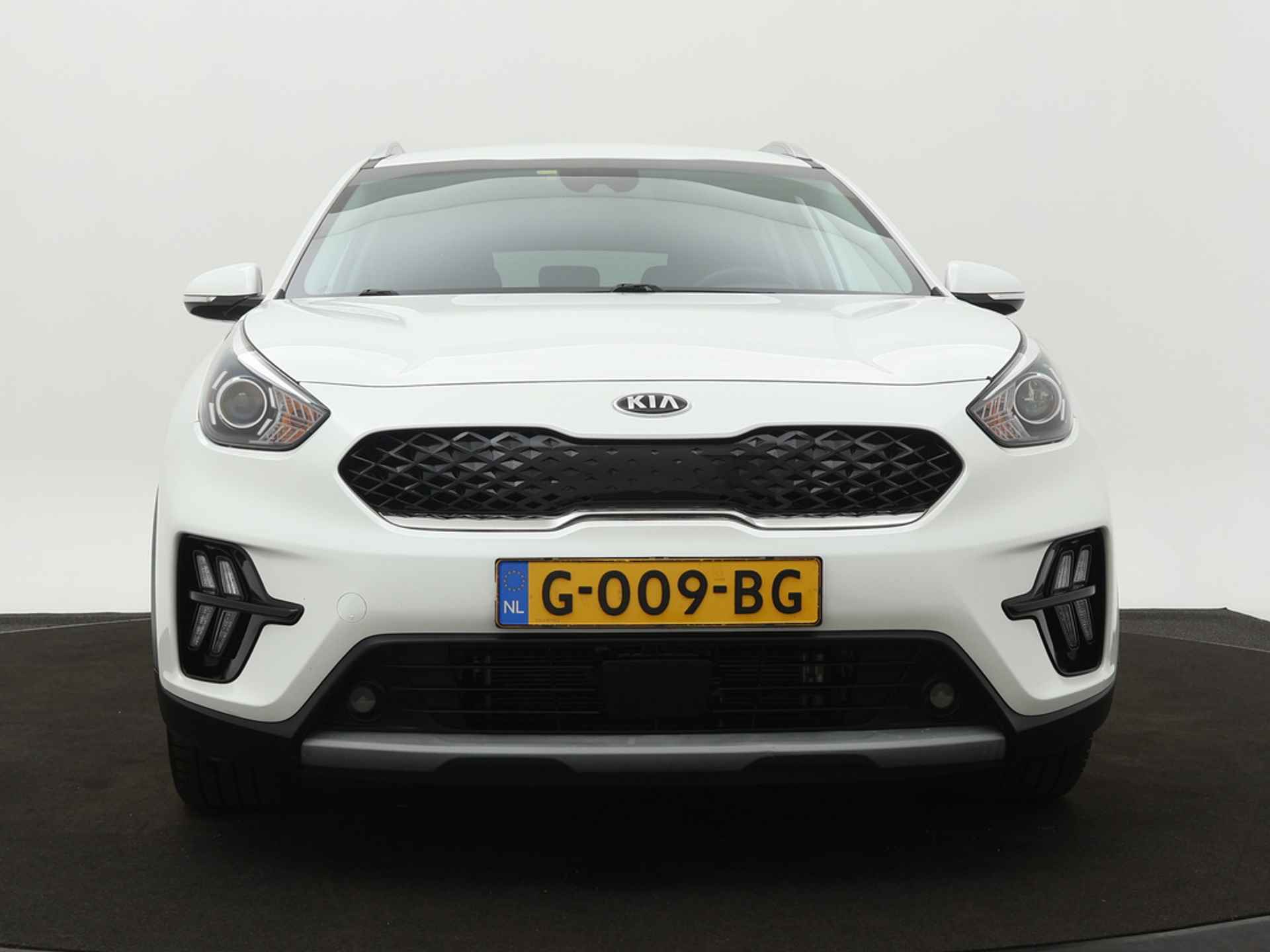 Kia Niro 1.6 GDi Hybrid DynamicLine - Navigatie - Climate Control - Adaptieve Cruise Control - Camera - Fabrieksgarantie tot 08-2026 - 13/49