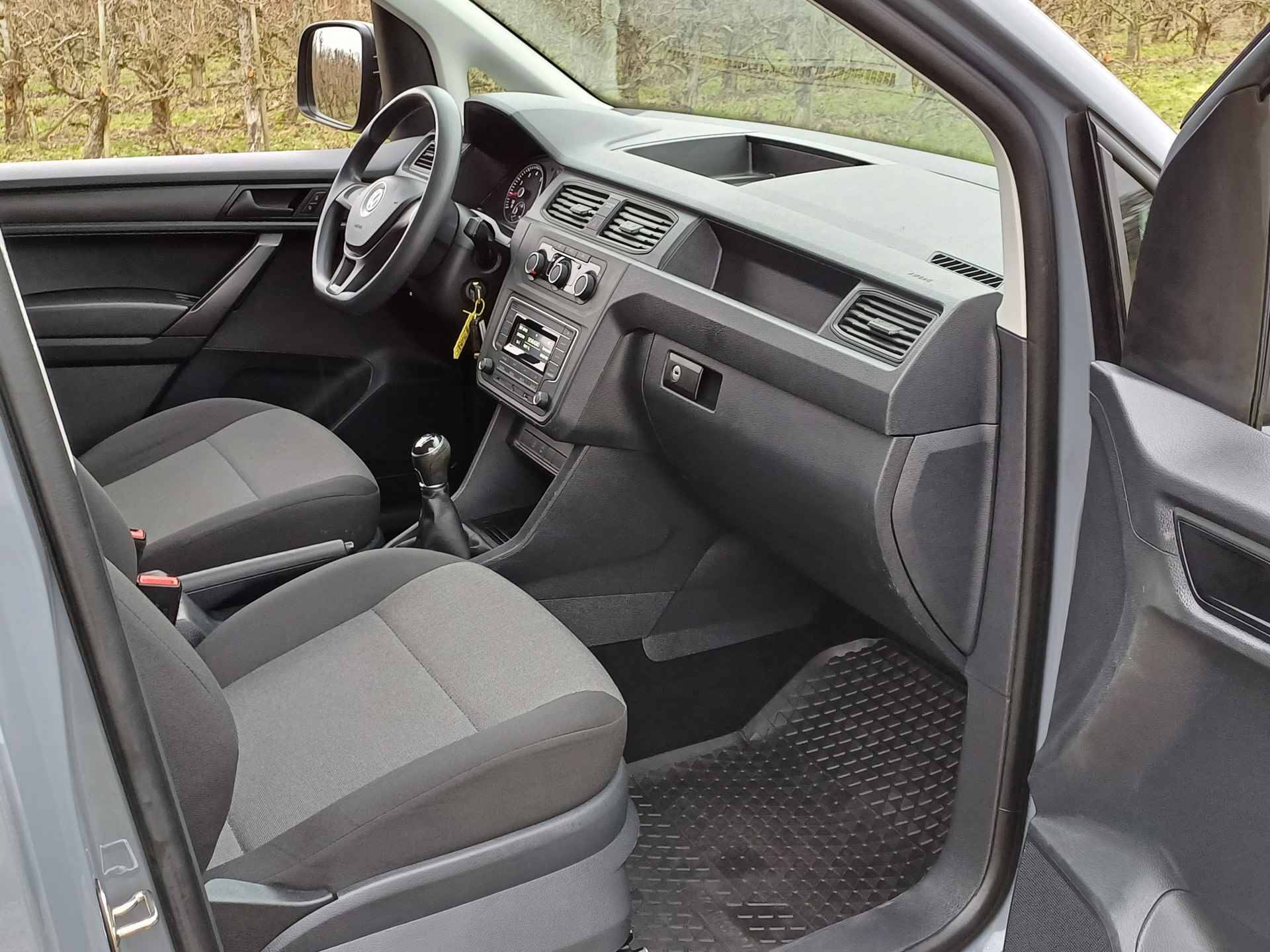 Volkswagen Caddy Maxi 1.4 TSI Trendline 5 Persoons Lage KM stand | Veel ruimte! | Airco | Cruise | Parkeerhulp | Bluetooth - 26/34