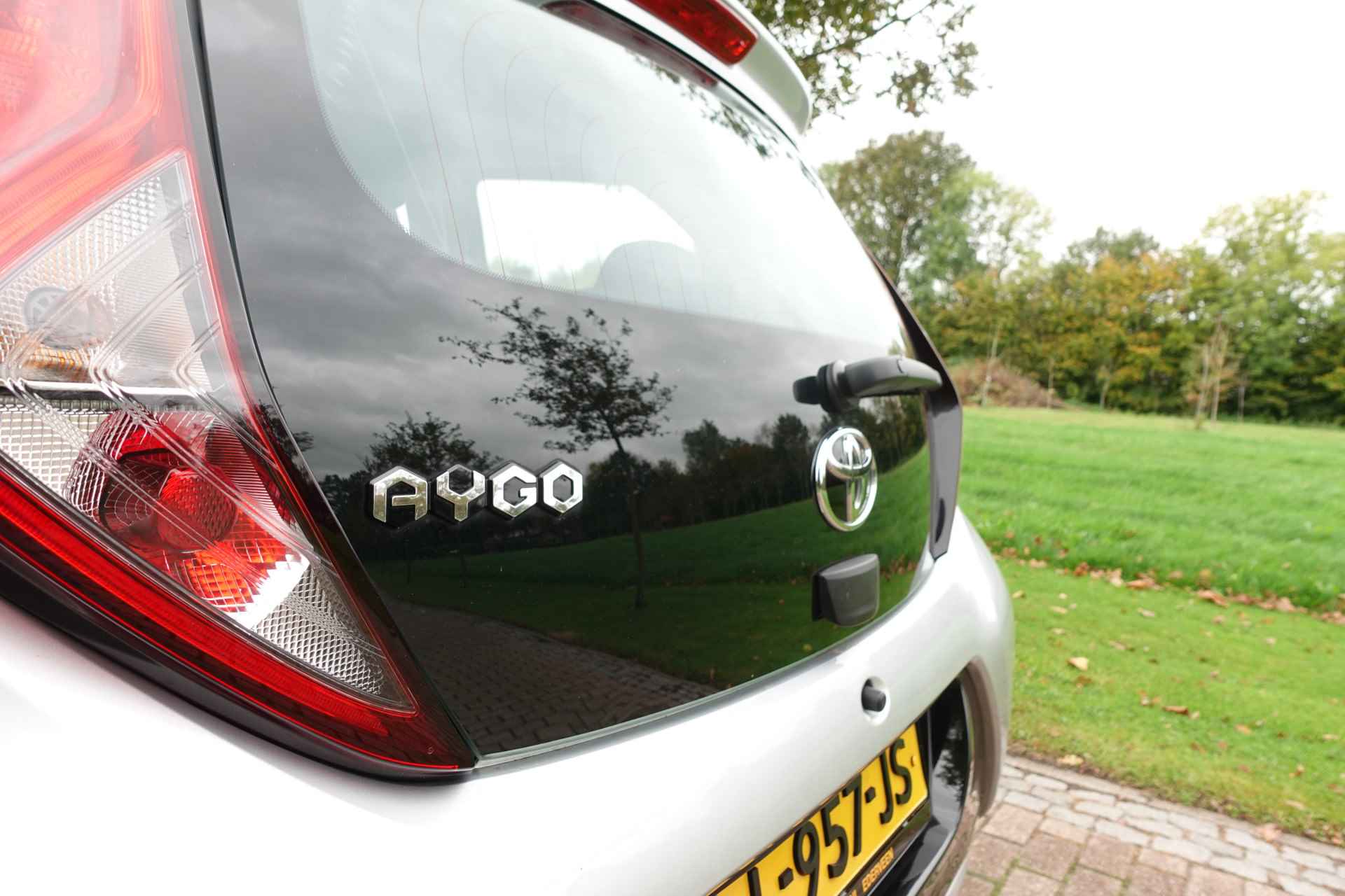 Toyota Aygo 1.0 VVT-i x-play camera - 14/31