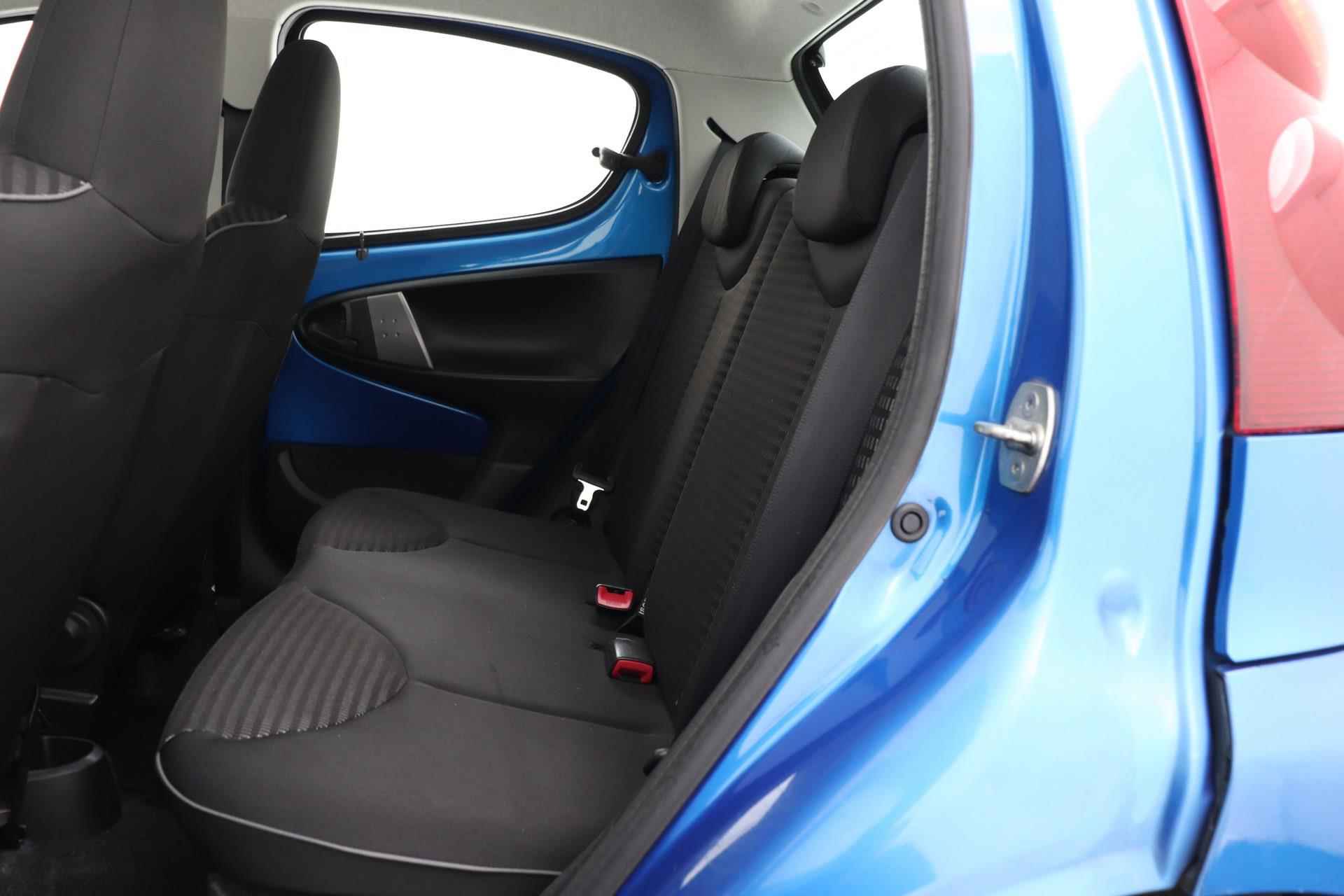 Peugeot 107 1.0 Active | 5-Deurs | Org NL | Airco | Volledig Ond. | - 17/35