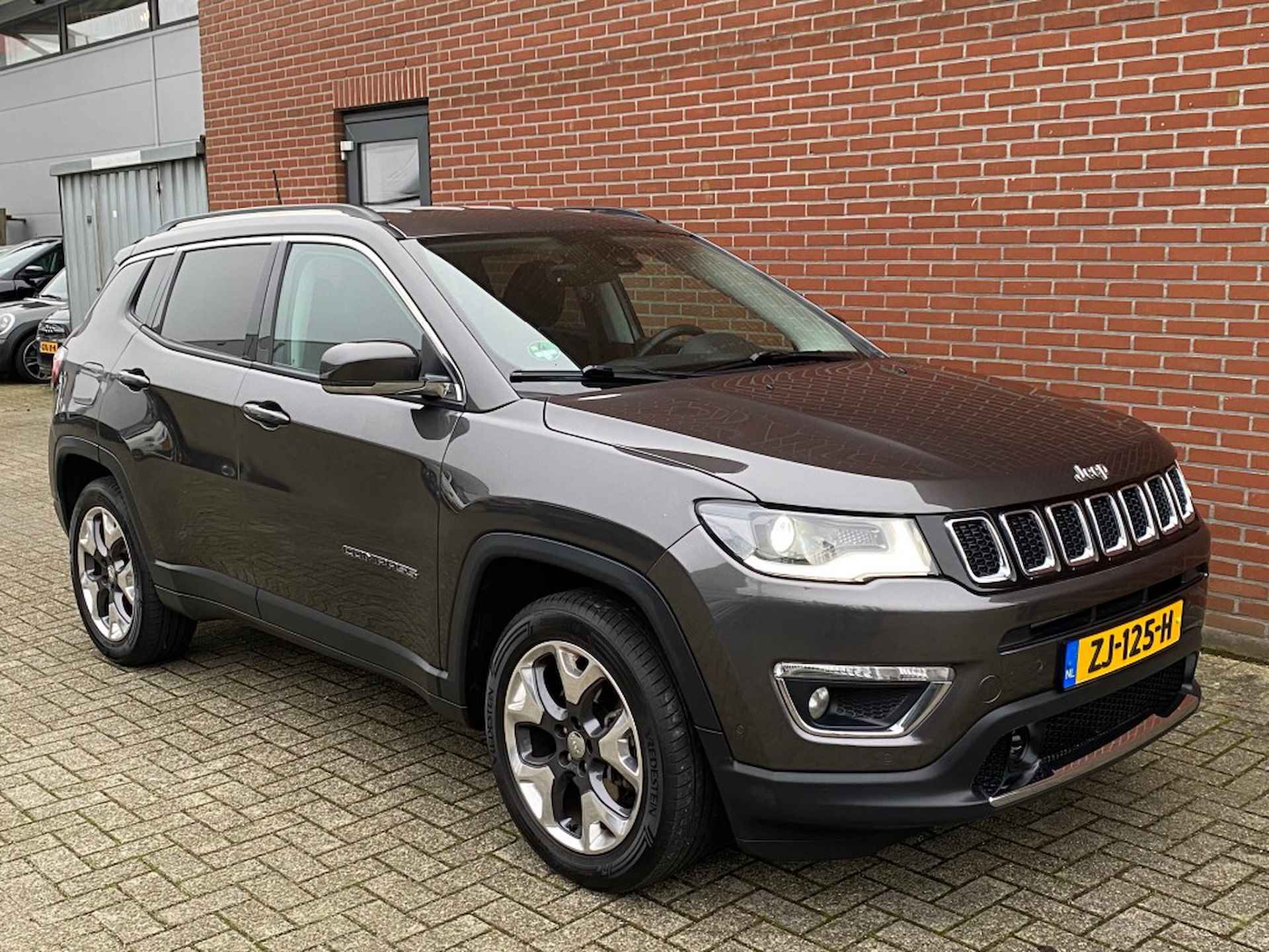 JEEP Compass 1.4 M.AIR LIMITED NAV CRUISE CAMERA LEER TREK-H JBL LMV - 25/27