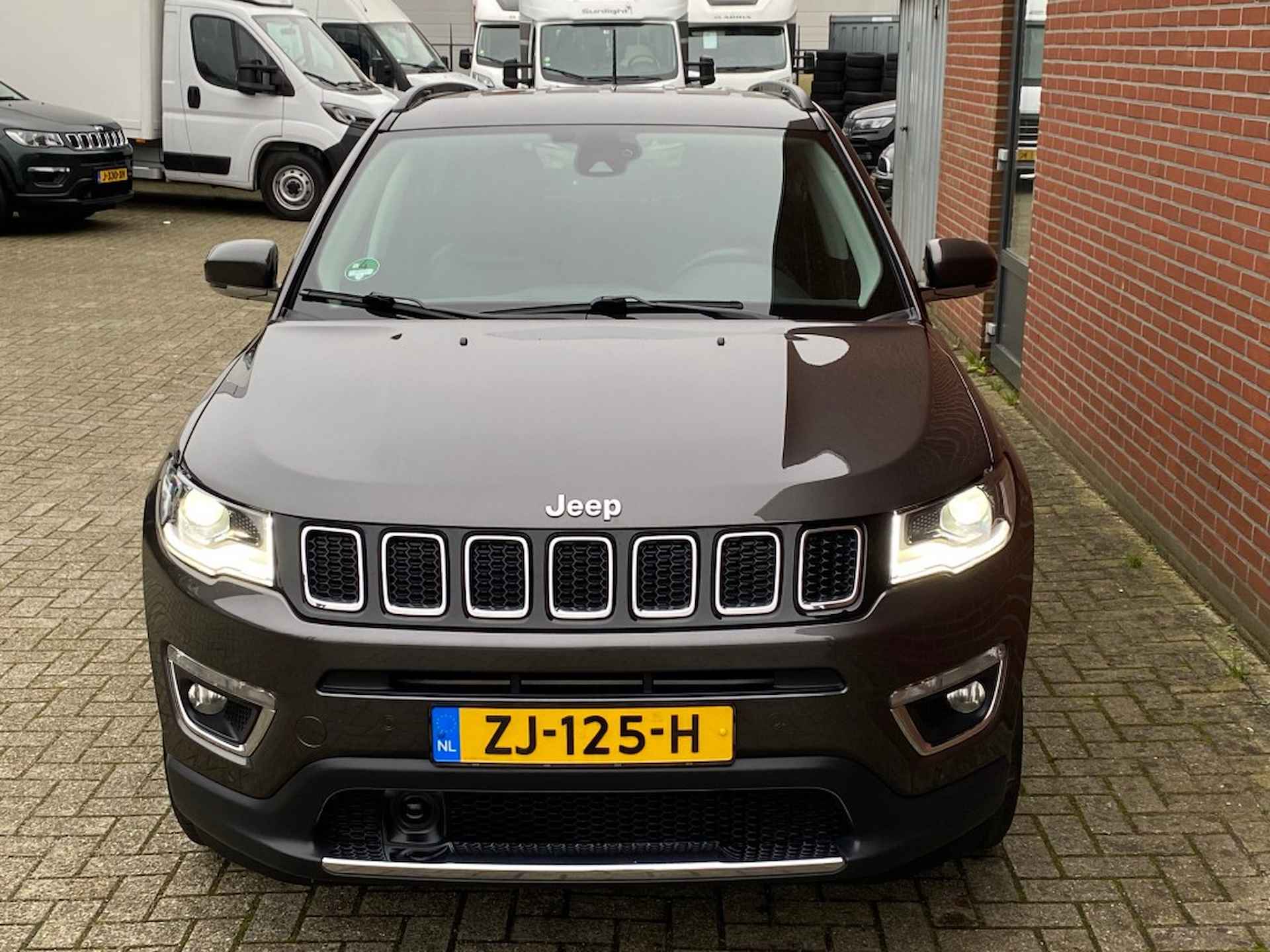 JEEP Compass 1.4 M.AIR LIMITED NAV CRUISE CAMERA LEER TREK-H JBL LMV - 26/27