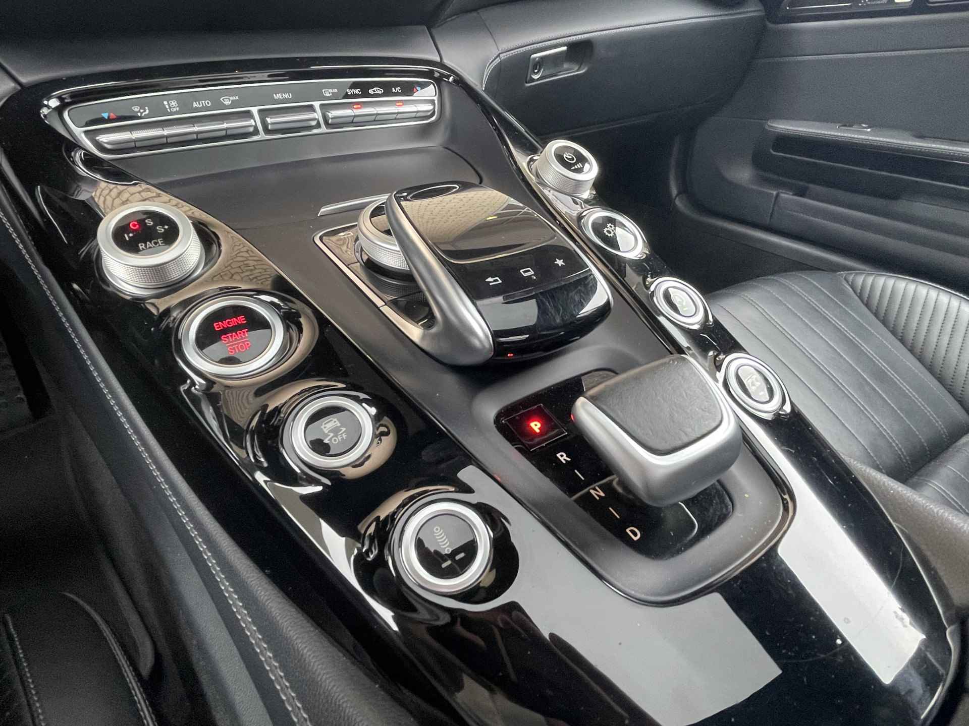 Mercedes-Benz AMG GT 4.0 S l Panorama dak l Burmester l AMG Sport uitlaat l AMG onderstel l Memory Seats l - 25/29