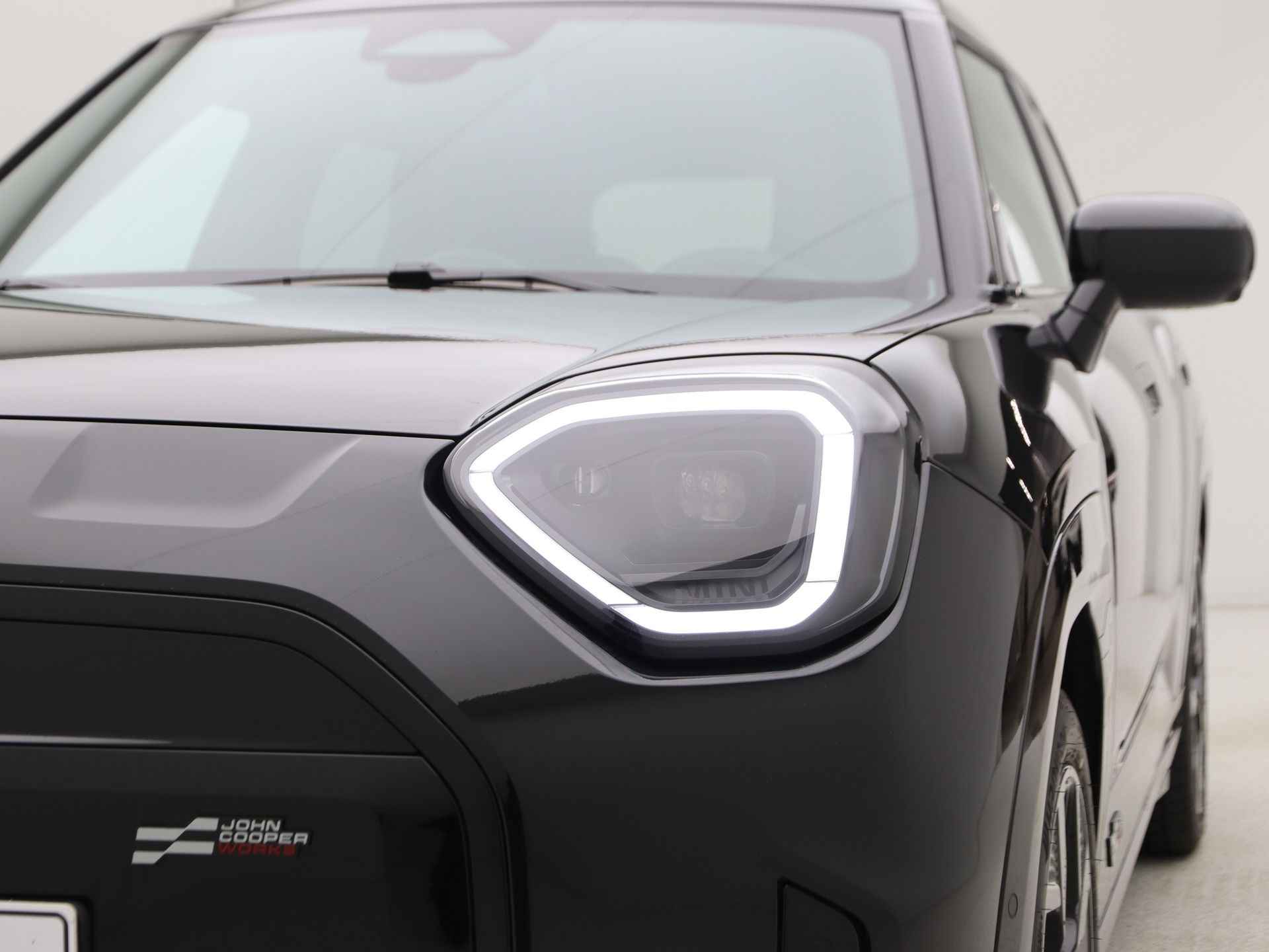 MINI Aceman SE John Cooper Works Pakket XL PRIVATE LEASE EUR 605,- (48 mnd/10.000 km) - 19/23