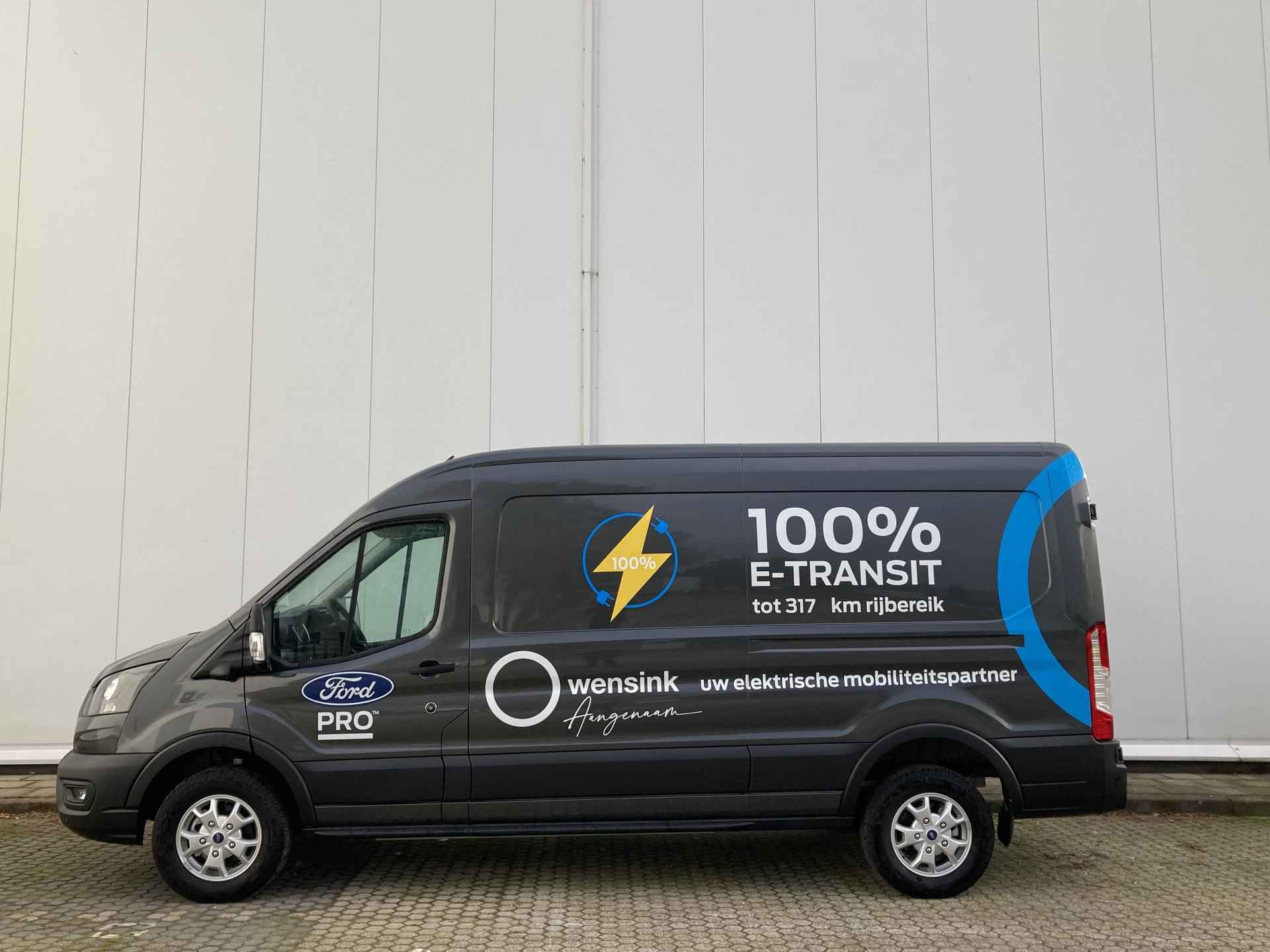 Ford E-Transit 350 L3H2 Trend 68 kWh 317 KM Trend 3500 GVW | Van € 68989, Voor 49995,- EX/EX | Navigatie | Camera 360 Graden | Direct Leverbaar | - 3/34