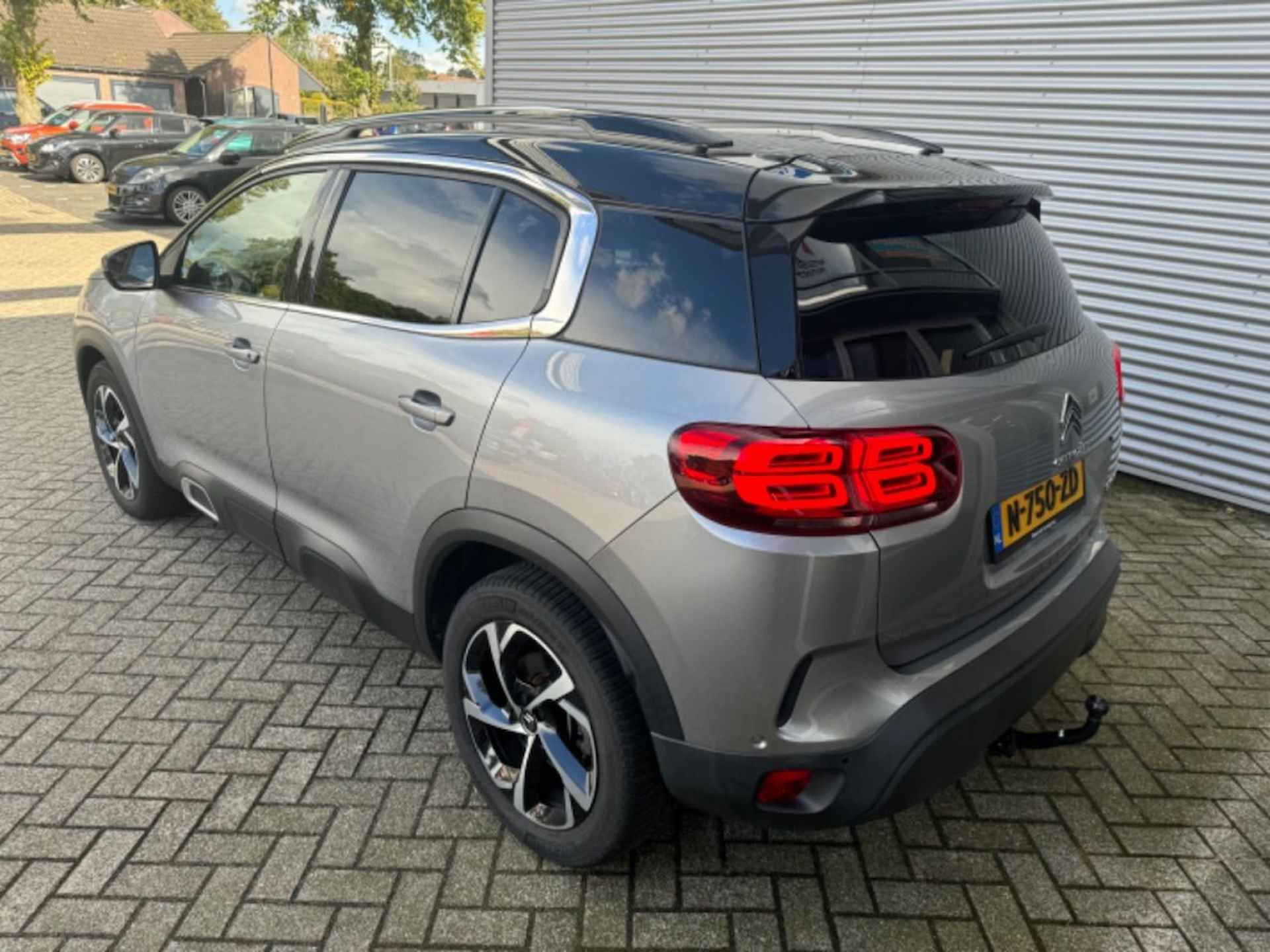 Citroen C5 Aircross 1.6 PureTech Shine | Schuif-/kanteldak | Trekhaak - 2/6