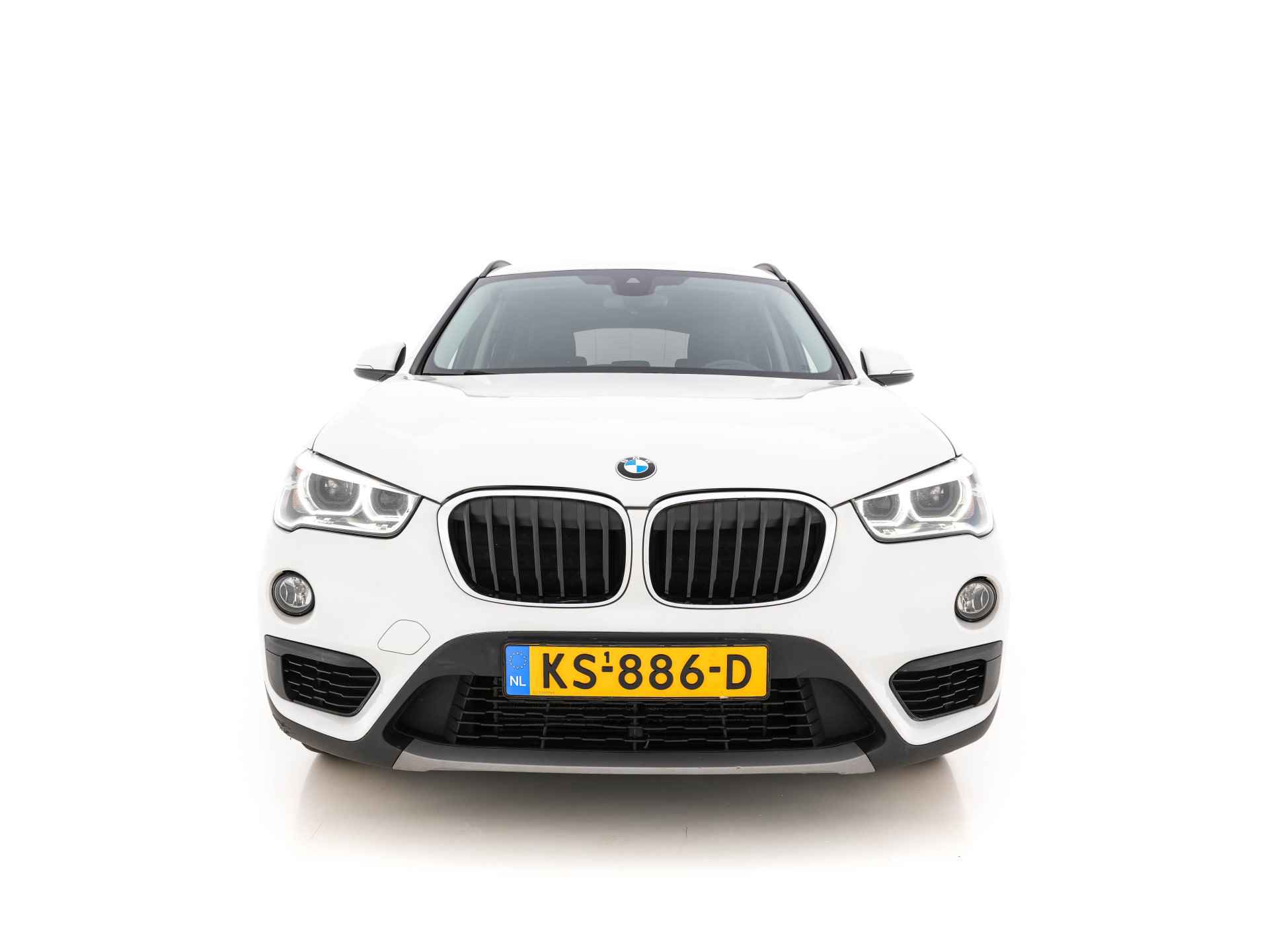 BMW X1 sDrive16d Centennial High Executive *DAKOTA-FULL-LEATHER | NAVI-FULLMAP | HIFI-SOUND | FULL-LED | HUD | DAB | ECC | PDC | CRUISE | COMFORT-SEATS | 17"ALU* - 2/33