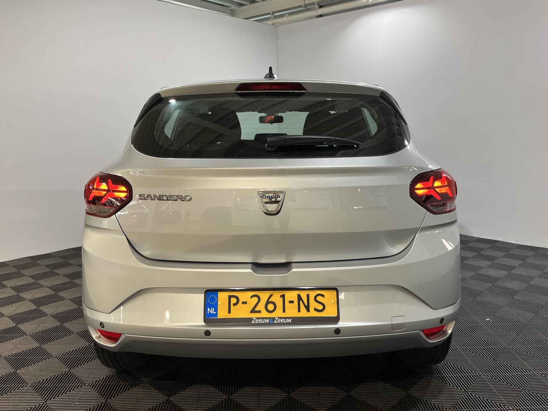 Dacia Sandero 1.0 - 90PK TCe Comfort | 1e eigenaar | Navi | Parkeersensoren | Airco | Cruise Control | Licht & Regen Sensor | Apple CarPlay/Android Auto | Full LED | - 7/30