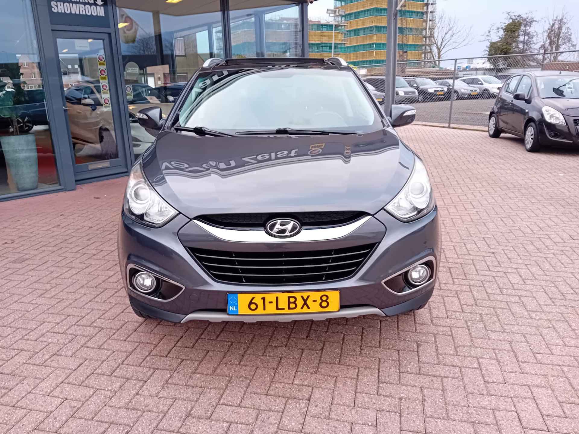 Hyundai ix35 2.0i i-Catcher Automaat, Airco(automatisch), Multimediasysteem, Bluetooth, Navigatie, Camera, Cruise control, Panorama schuif ka Lichtmetalen velgen, BOVAG - 3/30