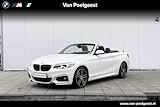 BMW 2 Serie Cabrio 220i High Executive M-Sport / Adaptieve LED koplampen / Park Assistent / Verwarmde Voorstoelen / Windscherm / Comfort Access