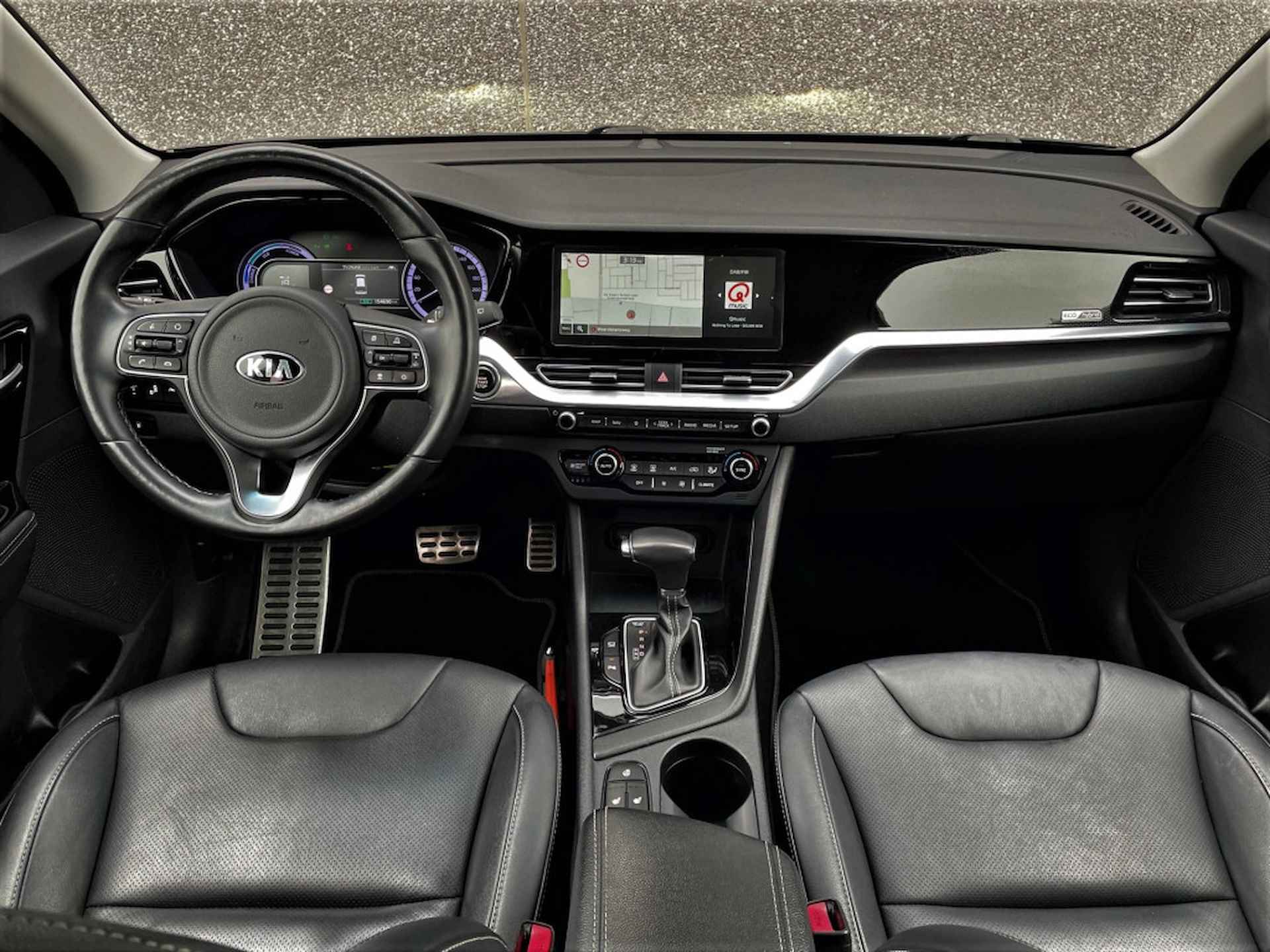 Kia Niro 1.6 GDi Hybrid DynamicPlusLine Leder/Trekhaak - 2/37