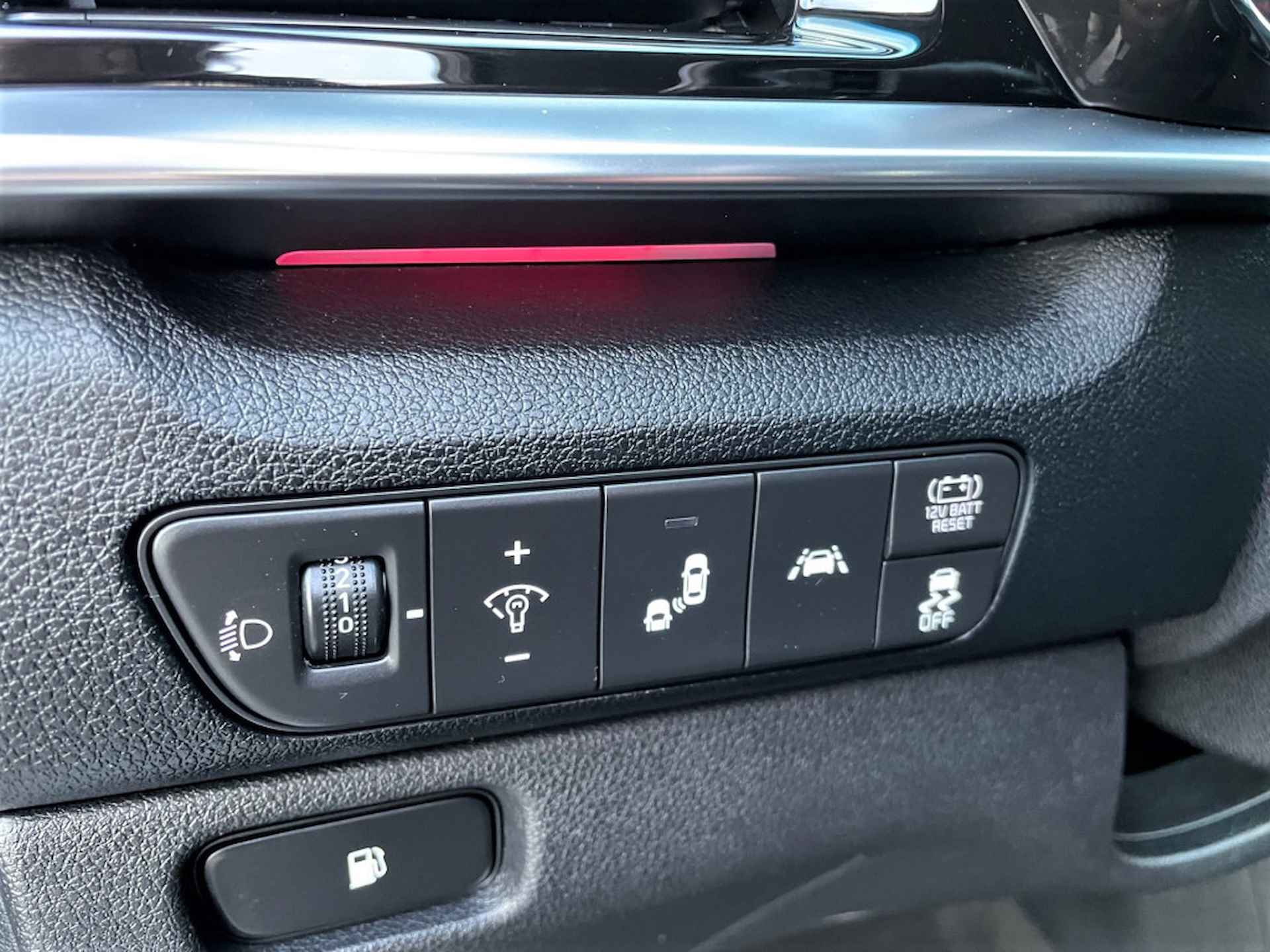 Kia Niro 1.6 GDi Hybrid DynamicPlusLine/Adaptive/2021/Trekhaak/Camera/Bi-Led - 29/38