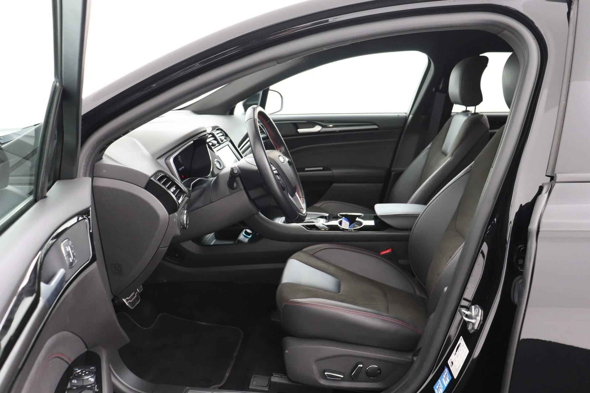 Ford Mondeo Wagon 2.0 IVCT Hybride ST-Line | 180 PK | Apple CarPlay | Camera | Stoelverwarming | Keyless | - 3/44
