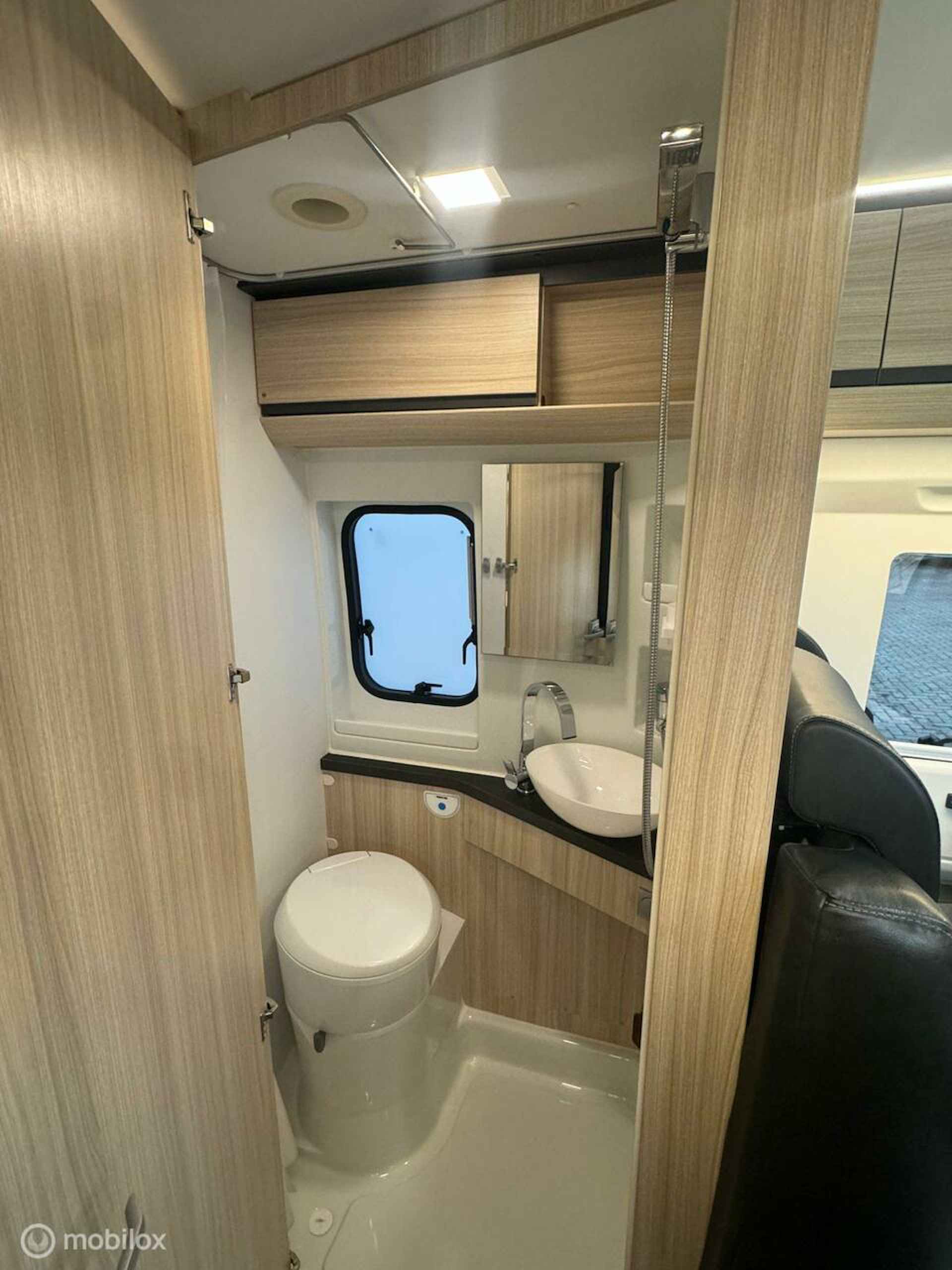 Adria Twin 640 SL Axxes Enkele Bedden Luifel Fietsenrek Zonnepaneel - 18/27