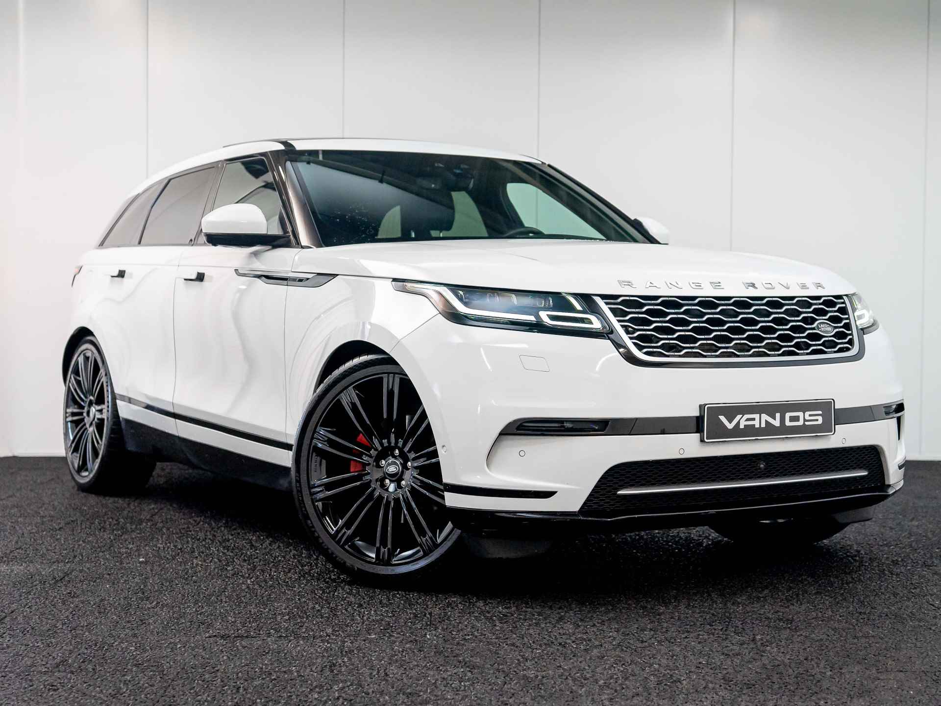 Land Rover Range Rover Velar SE 3.0 V6 AWD - 5/31