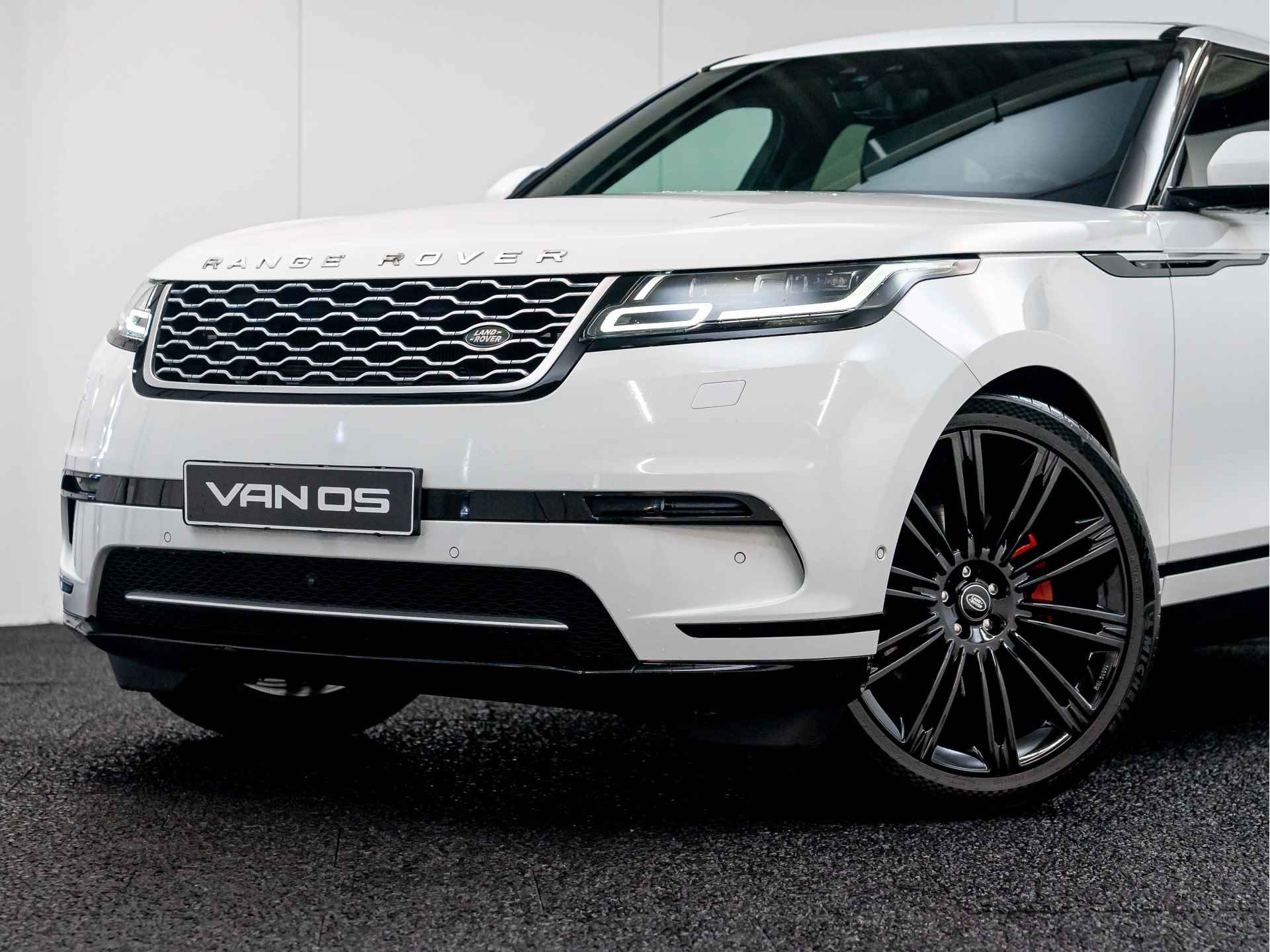 Land Rover Range Rover Velar SE 3.0 V6 AWD - 8/31