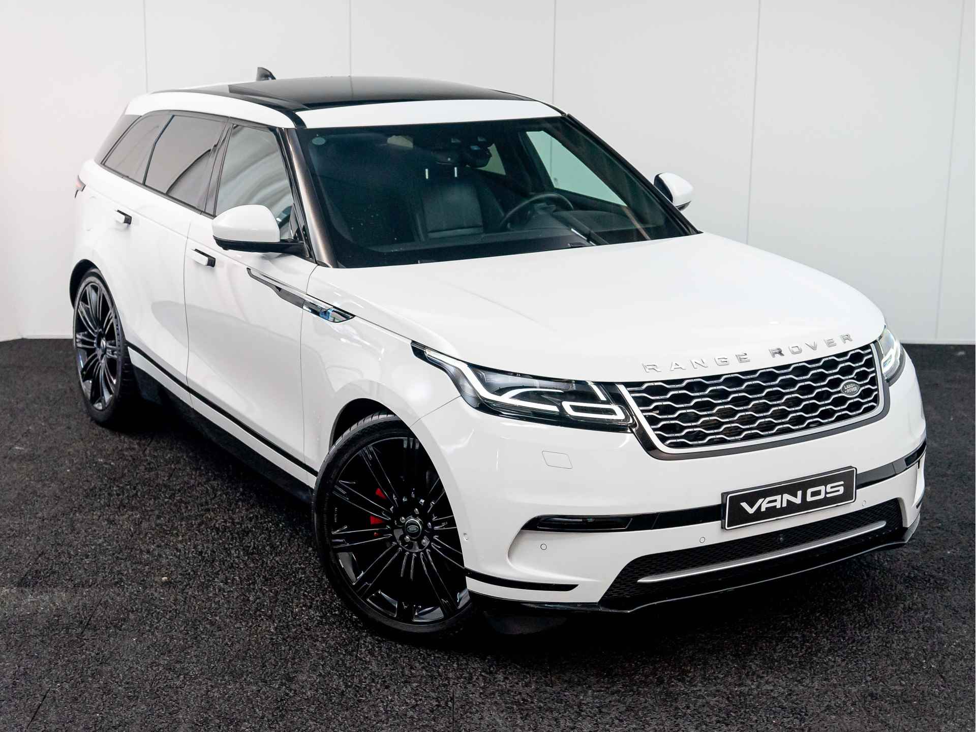 Land Rover Range Rover Velar SE 3.0 V6 AWD - 17/31