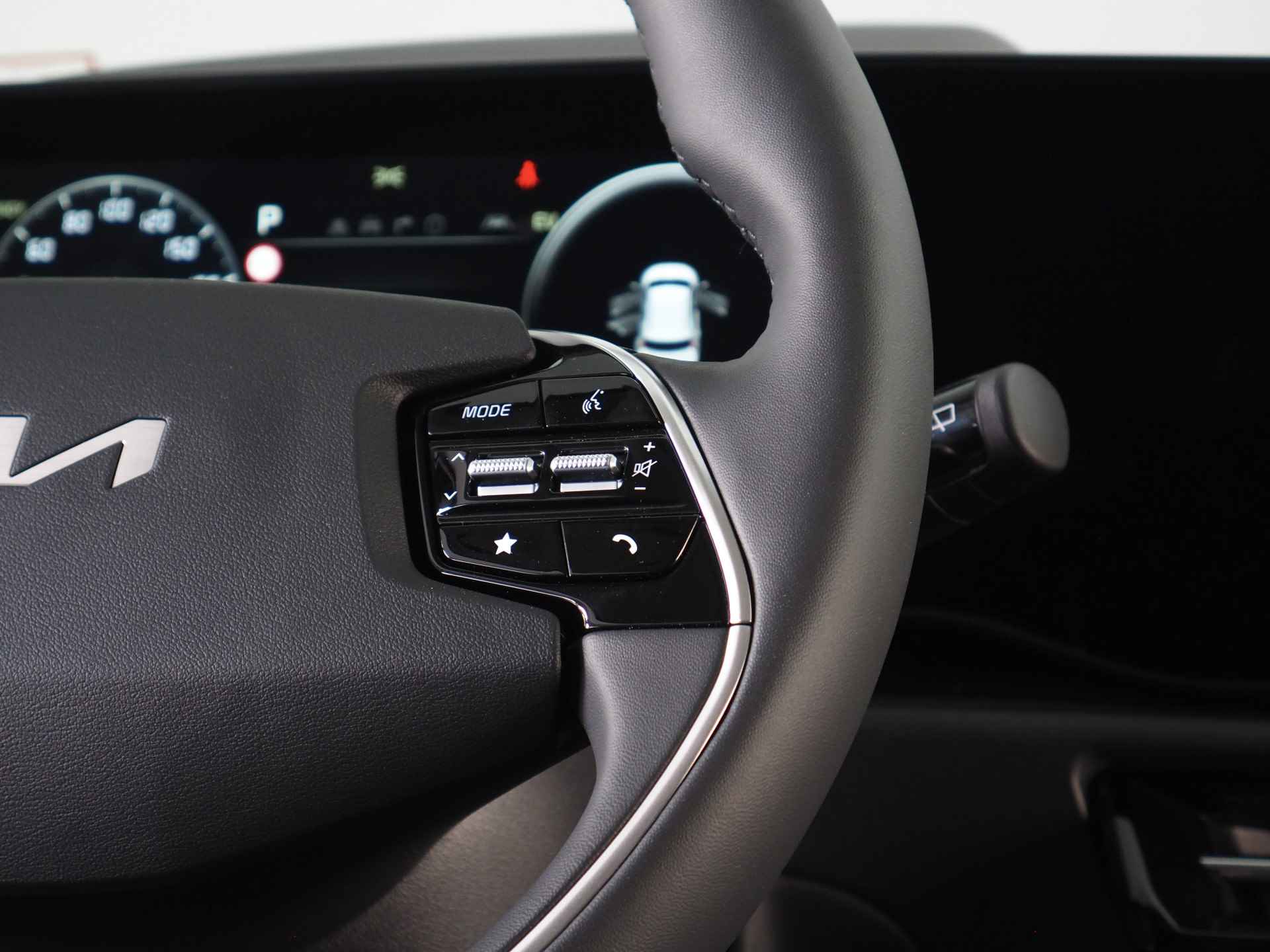 Kia Niro 1.6 GDi PHEV DynamicPlusLine | Dodehoekdetectie | Noodremassistentie | Stuurverwarming | Achteruitrijcamera | Apple CarPlay/ Android Auto | Navigatie | Adaptive Cruise Control | Inc. 220v Laadkabel - 29/34