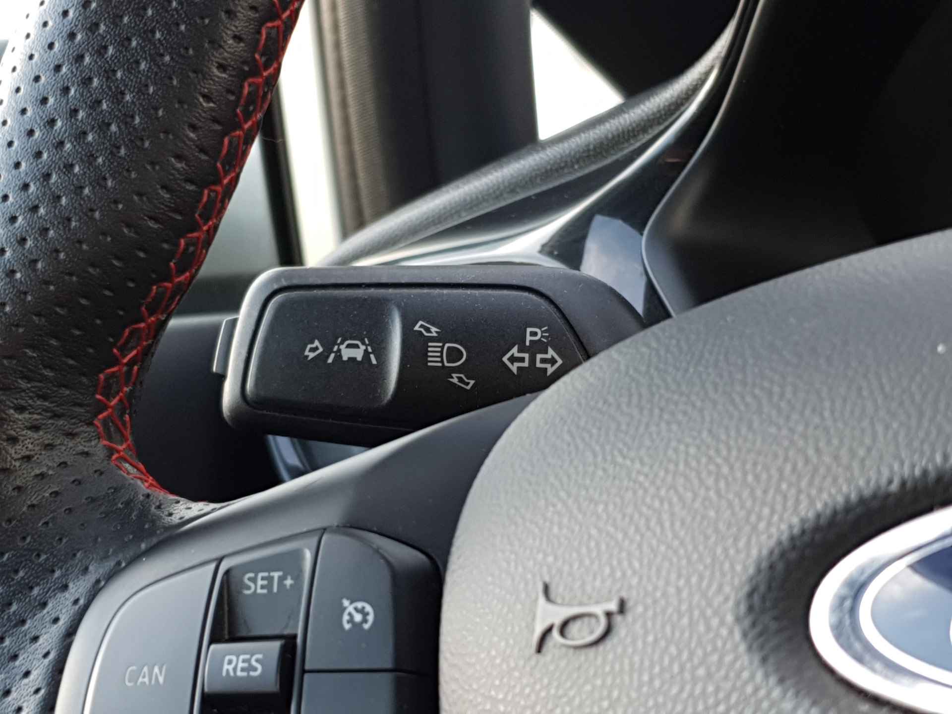 Ford Fiesta 1.0 ST-Line | Cruise Control | Stoelverwarming | 17 inch! | Navigatie - 16/38