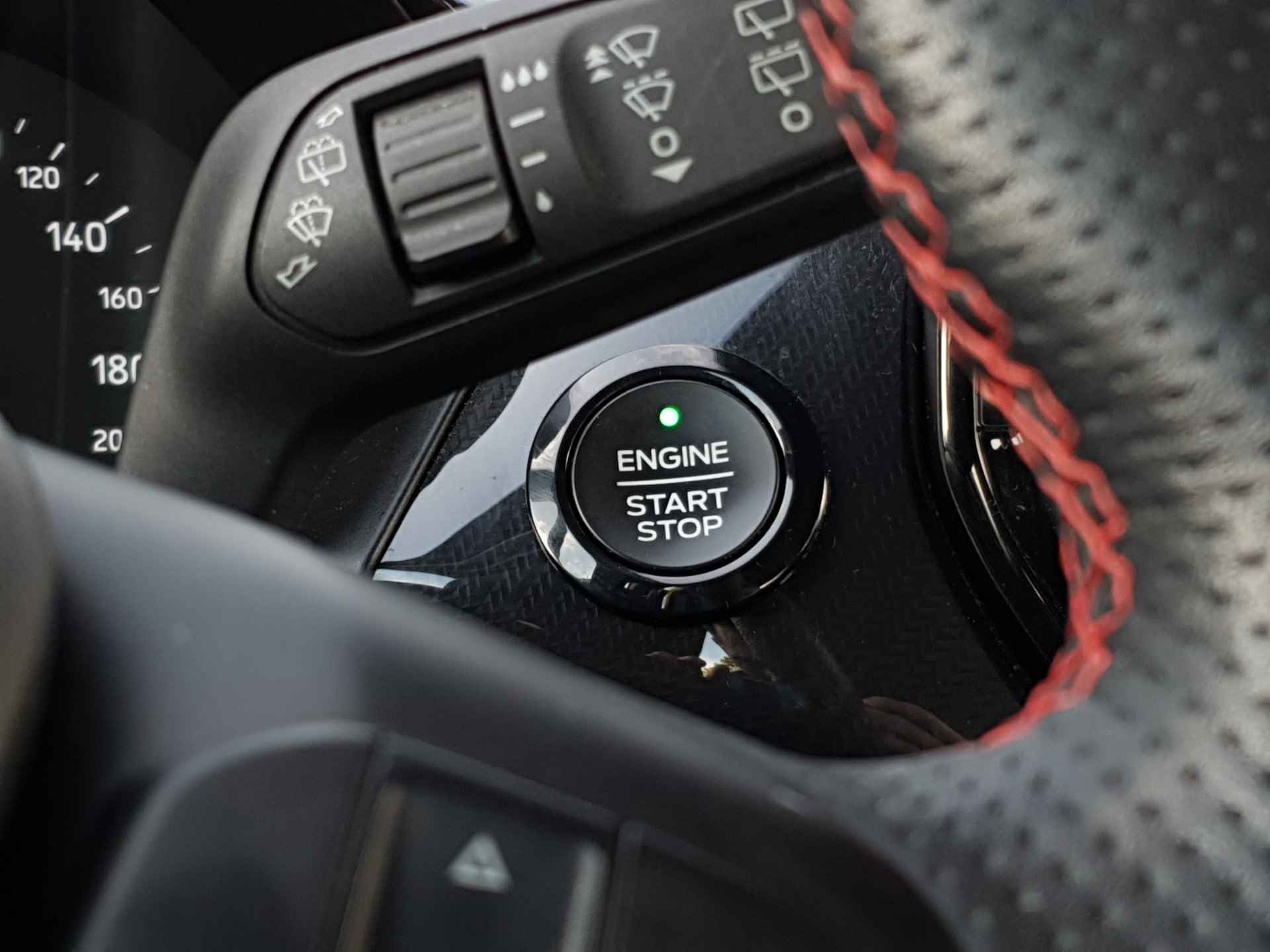 Ford Fiesta 1.0 ST-Line | Cruise Control | Stoelverwarming | 17 inch! | Navigatie - 17/38