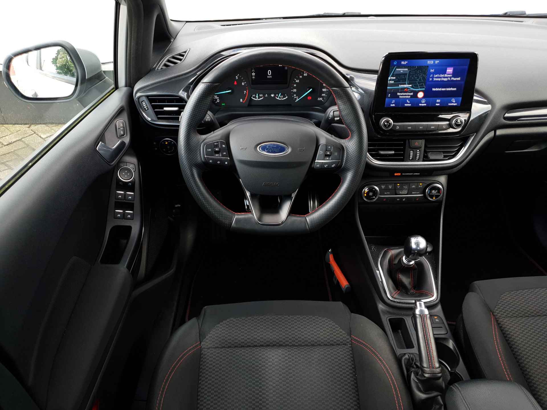 Ford Fiesta 1.0 ST-Line | Cruise Control | Stoelverwarming | 17 inch! | Navigatie - 31/38
