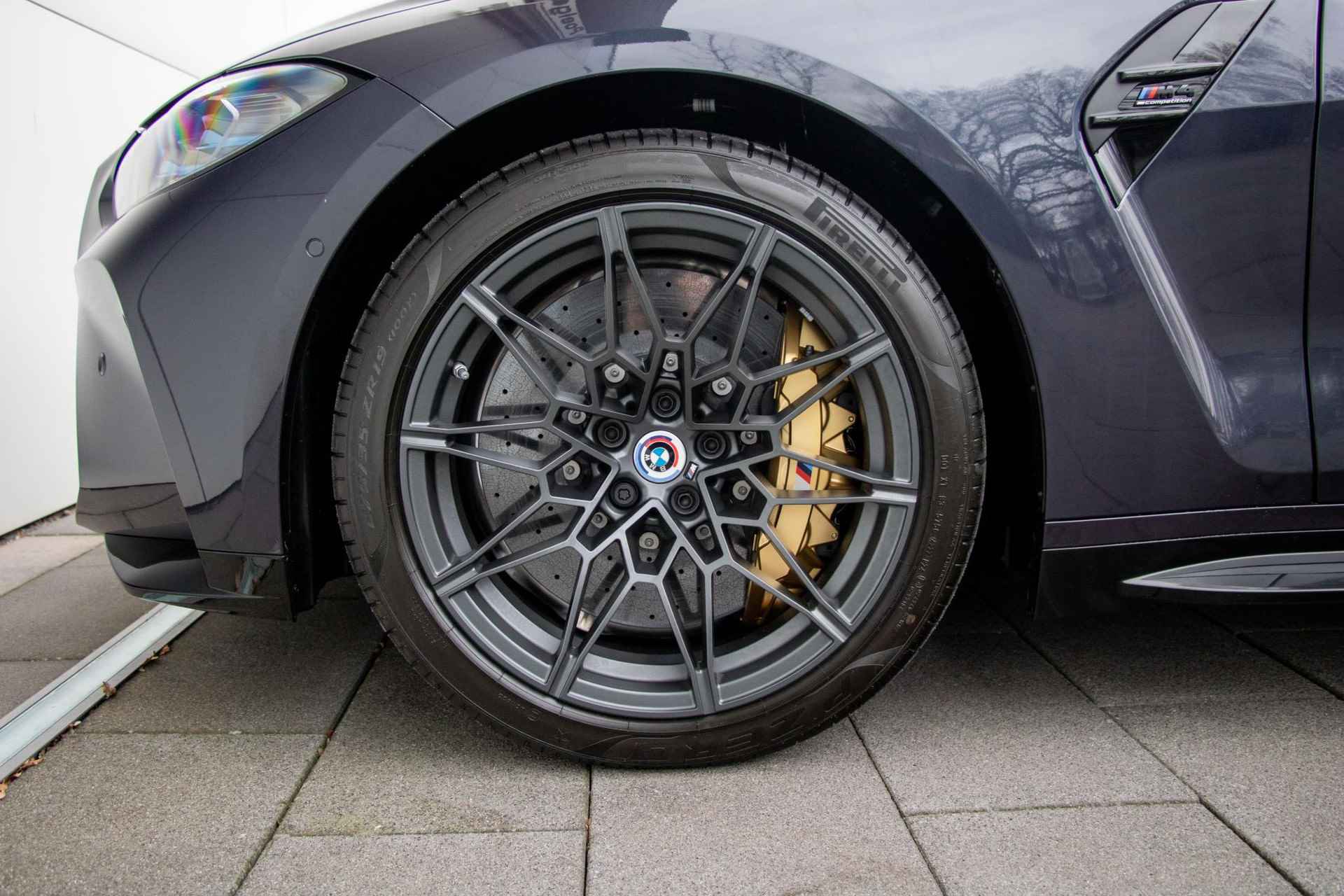 BMW M4 xDrive Competition - 42/46